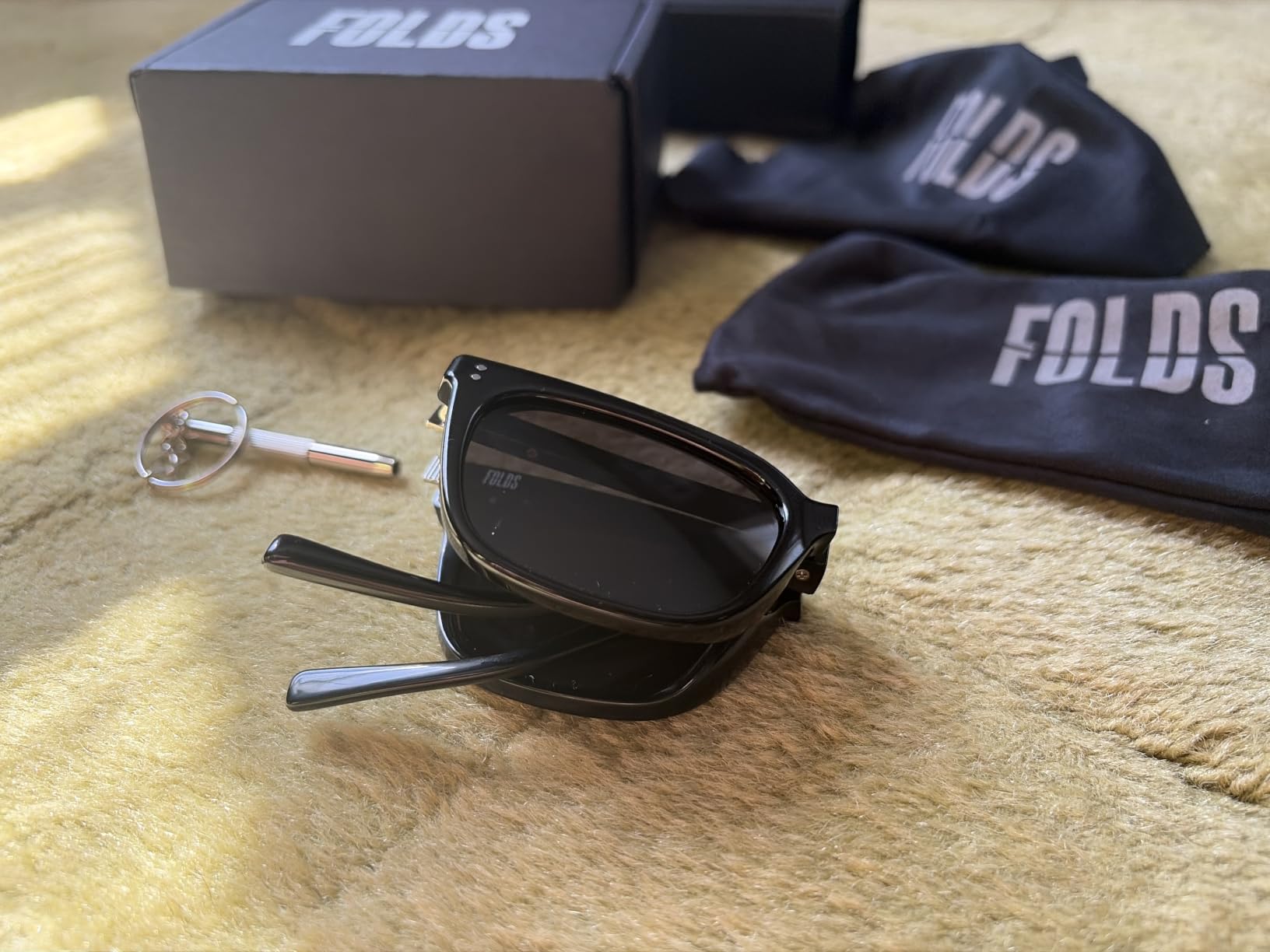 Single Handed FOLDS Polarized Folding Sunglasses: Tough TR90 UV400 Travel Shades Collapsible Eyewear with Leather Case & Bag customer photo 1