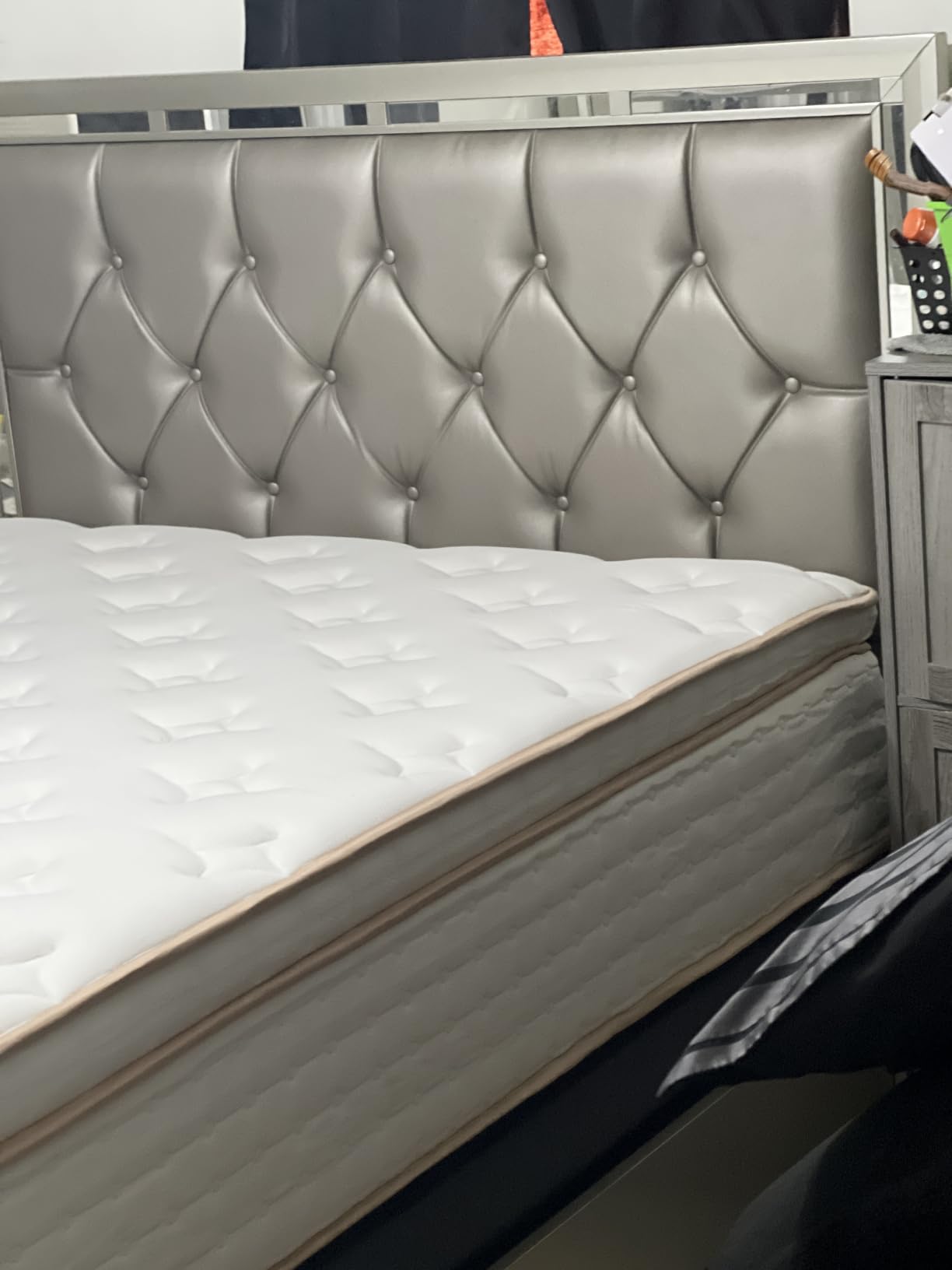 BedStory Hybrid Mattress King 12 Inch - Zero Motion Transfer for Couples - Orthopedic Lumbar Support & Pressure Relief - CertiPUR-US Certified Non-Toxic Materials customer photo 2
