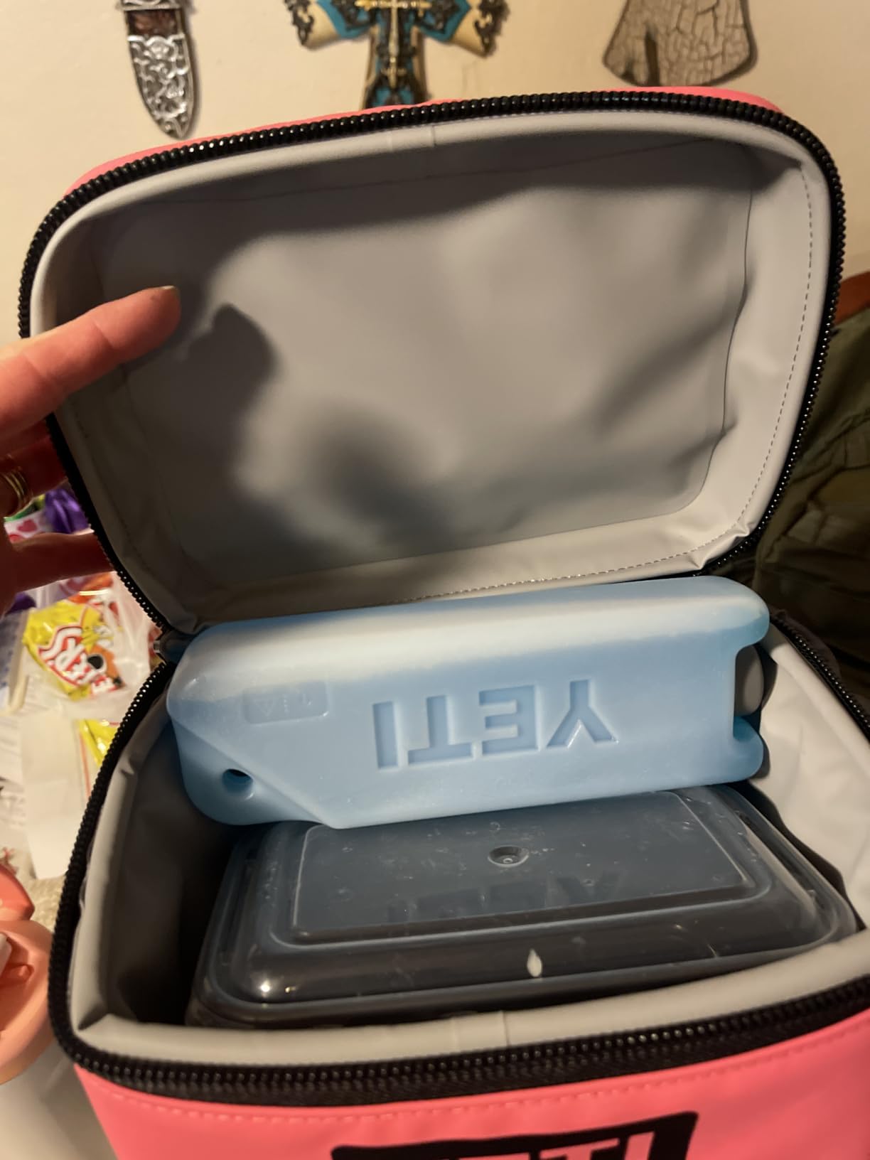 YETI Daytrip 3L Insulated Soft Cooler Snack Box, Royal Blue customer photo 1