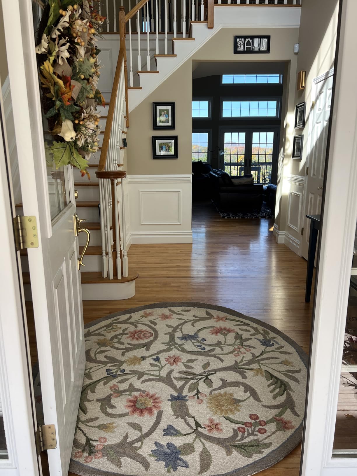 SAFAVIEH Area Rug 8x10 - Chelsea Collection - Ivory, Hand-Hooked Wool, French Country Design (HK248A) customer photo 2