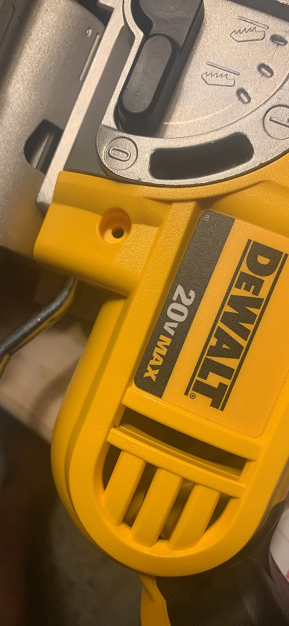 DEWALT 20V MAX Jig Saw, Tool Only (DCS331B) customer photo 1