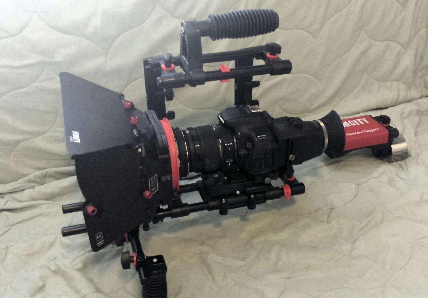 FC-02 Shoulder Rig Kit with Matte Box & Cage for DSLR Cameras | 9-6