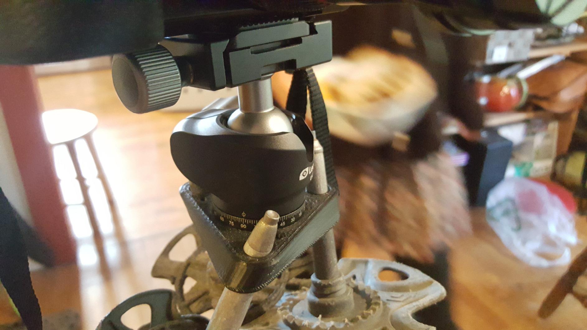 Leofoto LH-25 Tripod Ball Head with PU-25 Quick Release Plate - Ultra Light, Load Capacity 6kg customer photo 1