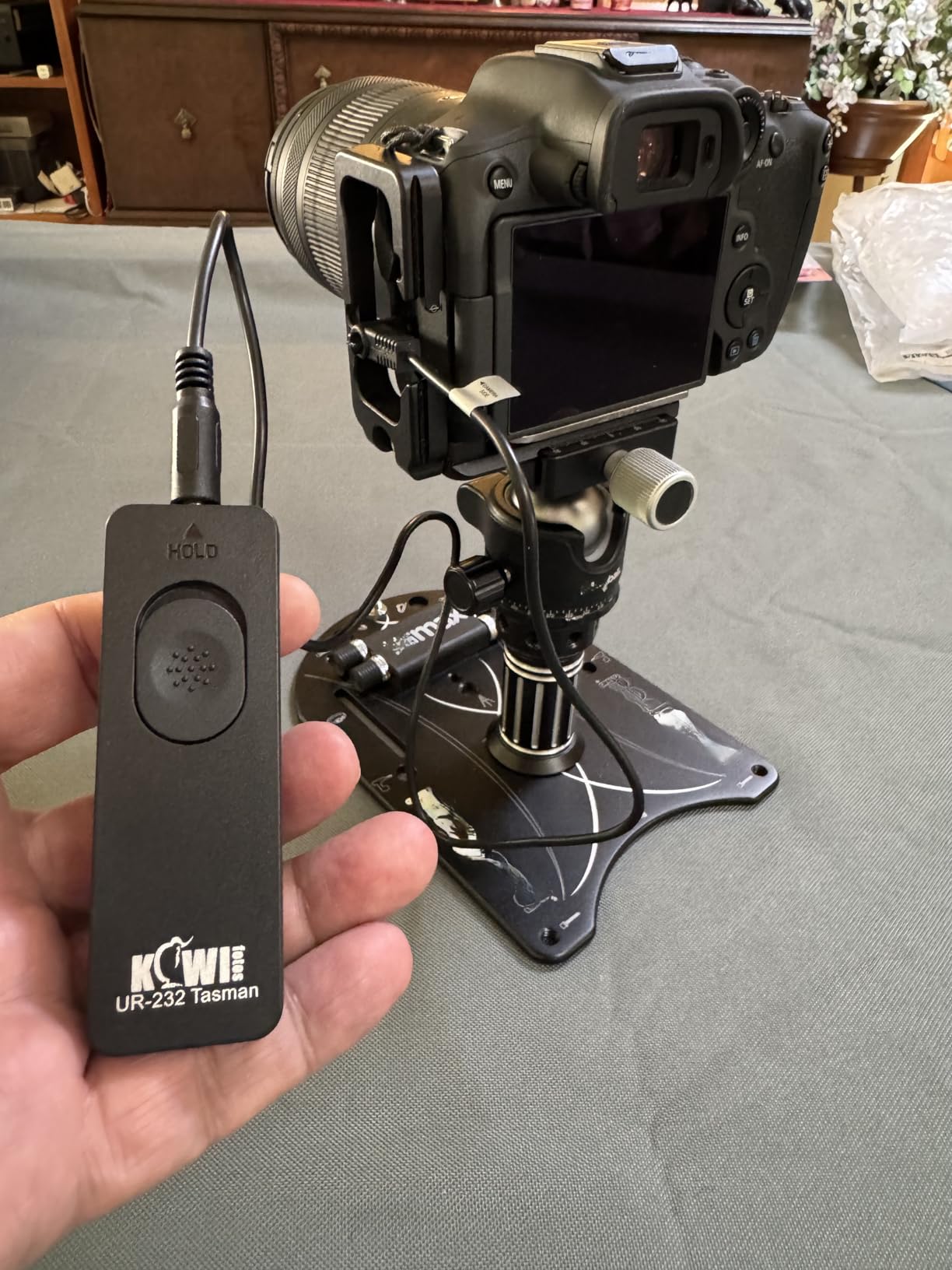 Kiwifotos MC-30 Remote Control Shutter Release Cord for Nikon Z8 Z9 D850 D500 D5 D810 D810A D800 D700 D4s D4 D3 D3s D3X D2H D2X D2Hs D2Xs D300s D300 D200 & Other Nikon Camera with 10-Pin Connection customer photo 2