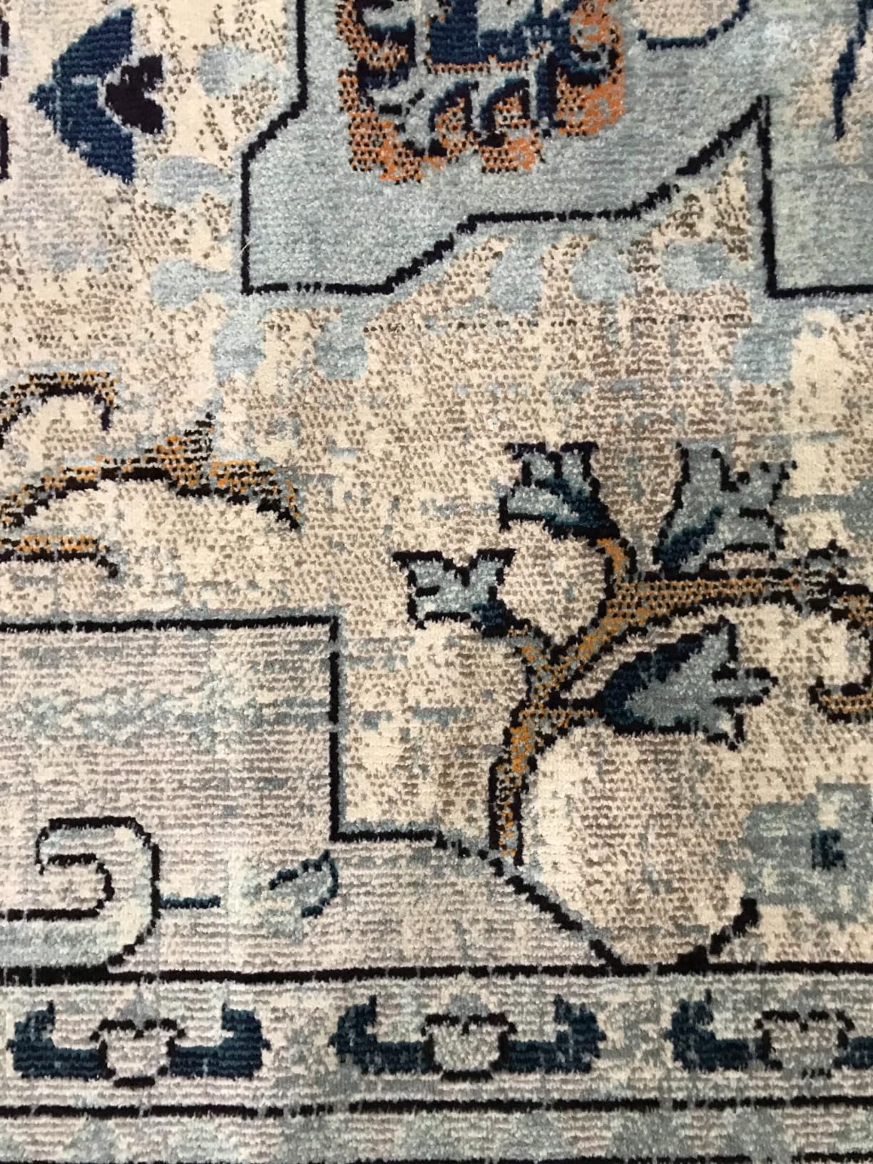 SAFAVIEH Area Rug 9x12 - Madison Collection - Large - Cream & Blue, Boho Chic Distressed Medallion Design, Non-Shedding & Easy to Clean, Ideal for Living Room, Bedroom, Dining Space (MAD473B) customer photo 1