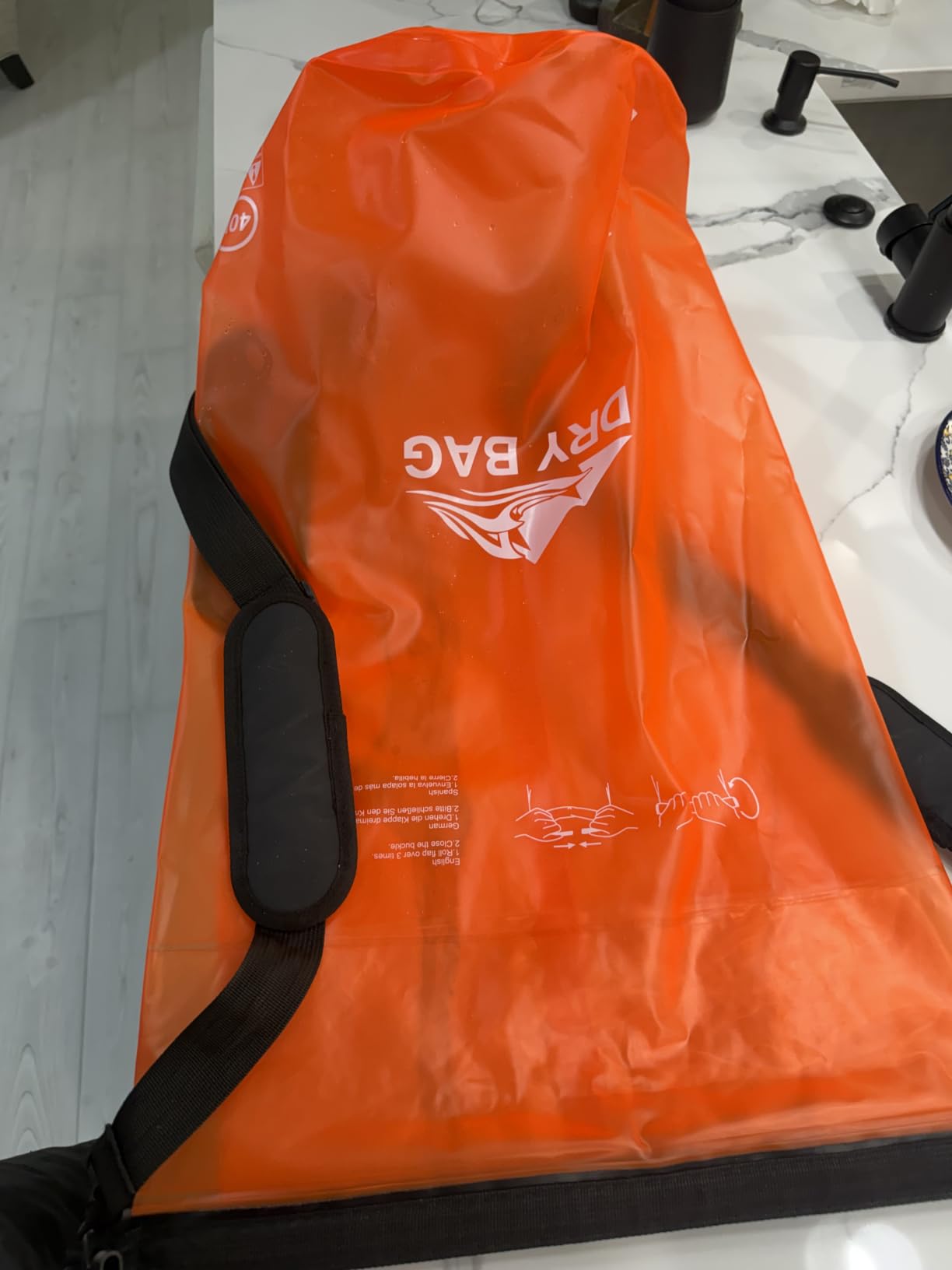 HEETA Dry Bag Waterproof Backpack with Phone Case 5L/10L/20L/30L/40L customer photo 2