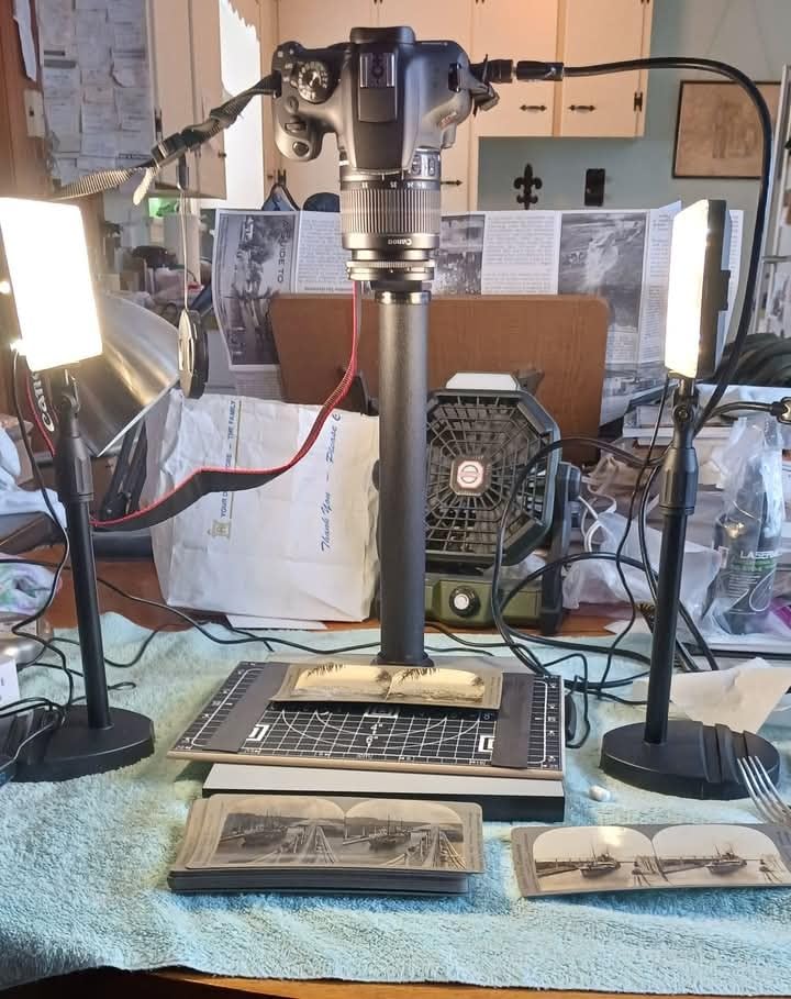 Cosmo Copy Stand, Mini 300, a Compact Tool with a Floating Magnet Board for Digitizing Old Photos with Your High-Pixel Camera or Smartphone Instead of Scanning. Made in the USA customer photo 1