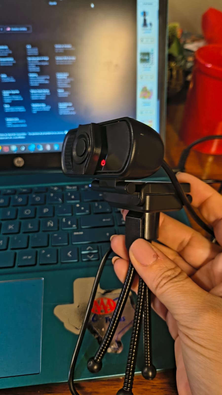 ToLuLu 1080P Webcam with Microphone, HD Webcam Web Camera with Tripod Stand | Widescreen USB Computer Camera, Streaming Mic Web cam for Online Calling/Conferencing, Facetime/YouTube Desktop Laptop PC customer photo 2