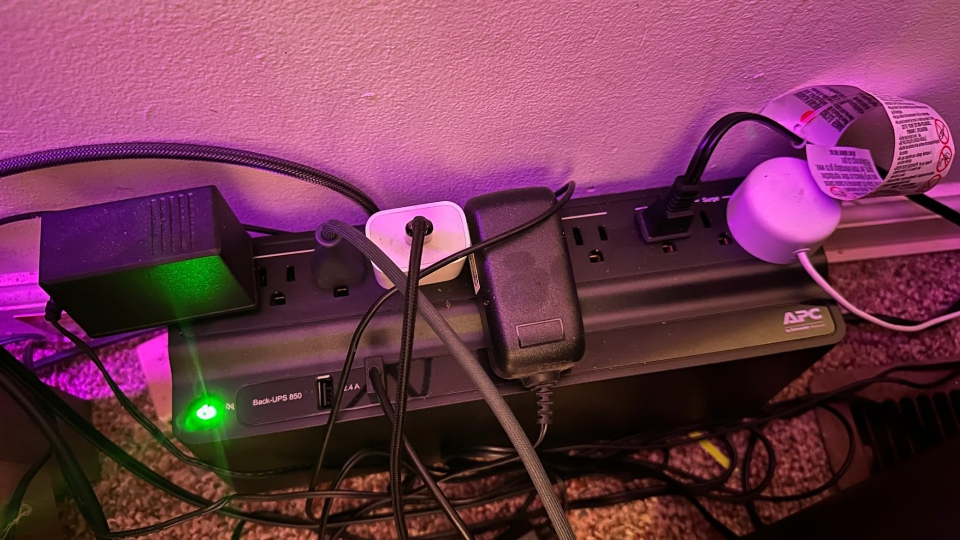 APC UPS 850VA/450W UPS Battery Backup & Surge Protector for PC, Router, NAS | Back-UPS UPS battery backup for home office electronics — 35-min runtime, surge protection, dual USB-A charging port customer photo 1