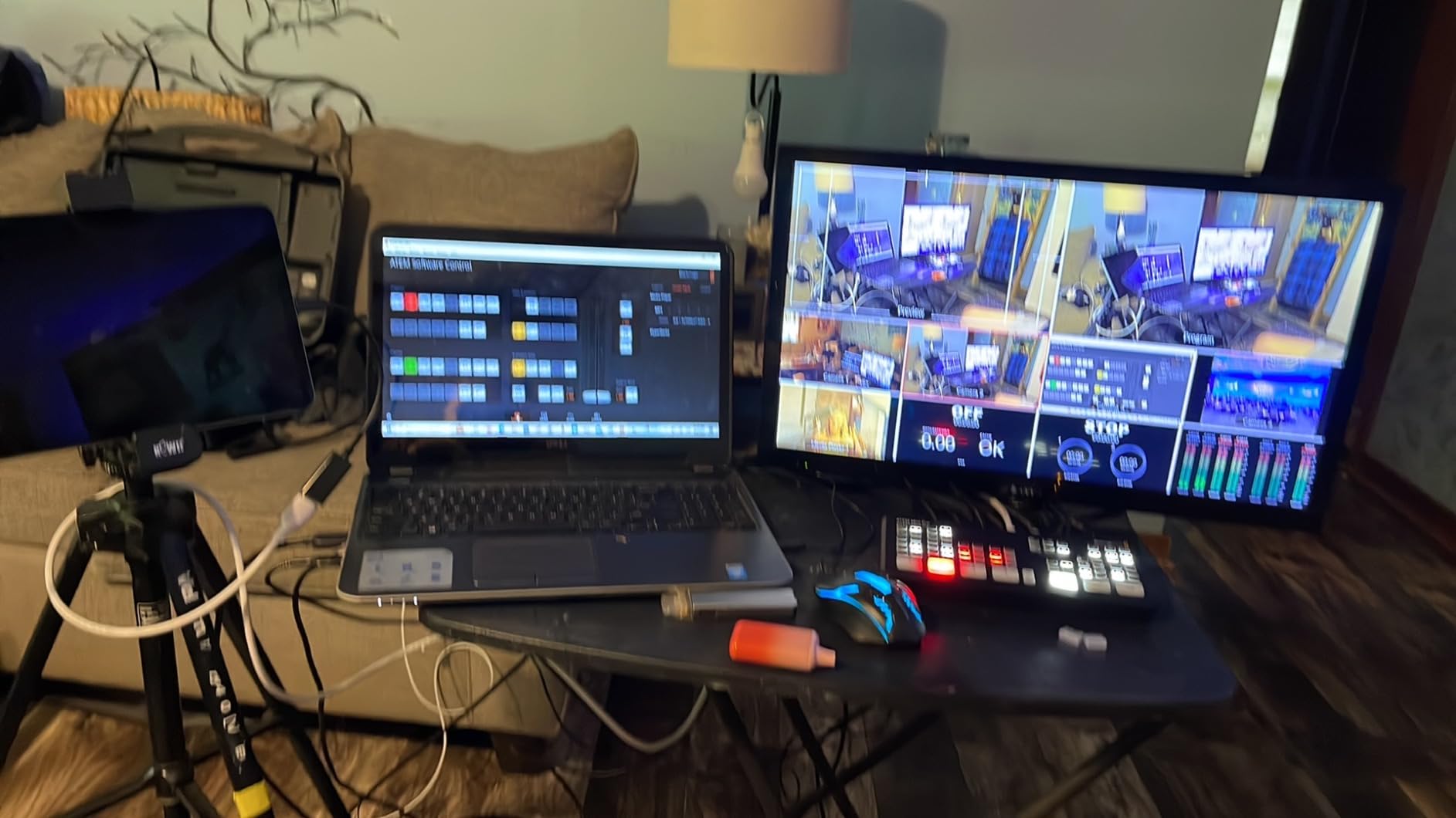 Blackmagic Design ATEM Mini Pro HDMI Live Stream Switcher (SWATEMMINIBPR) customer photo 2