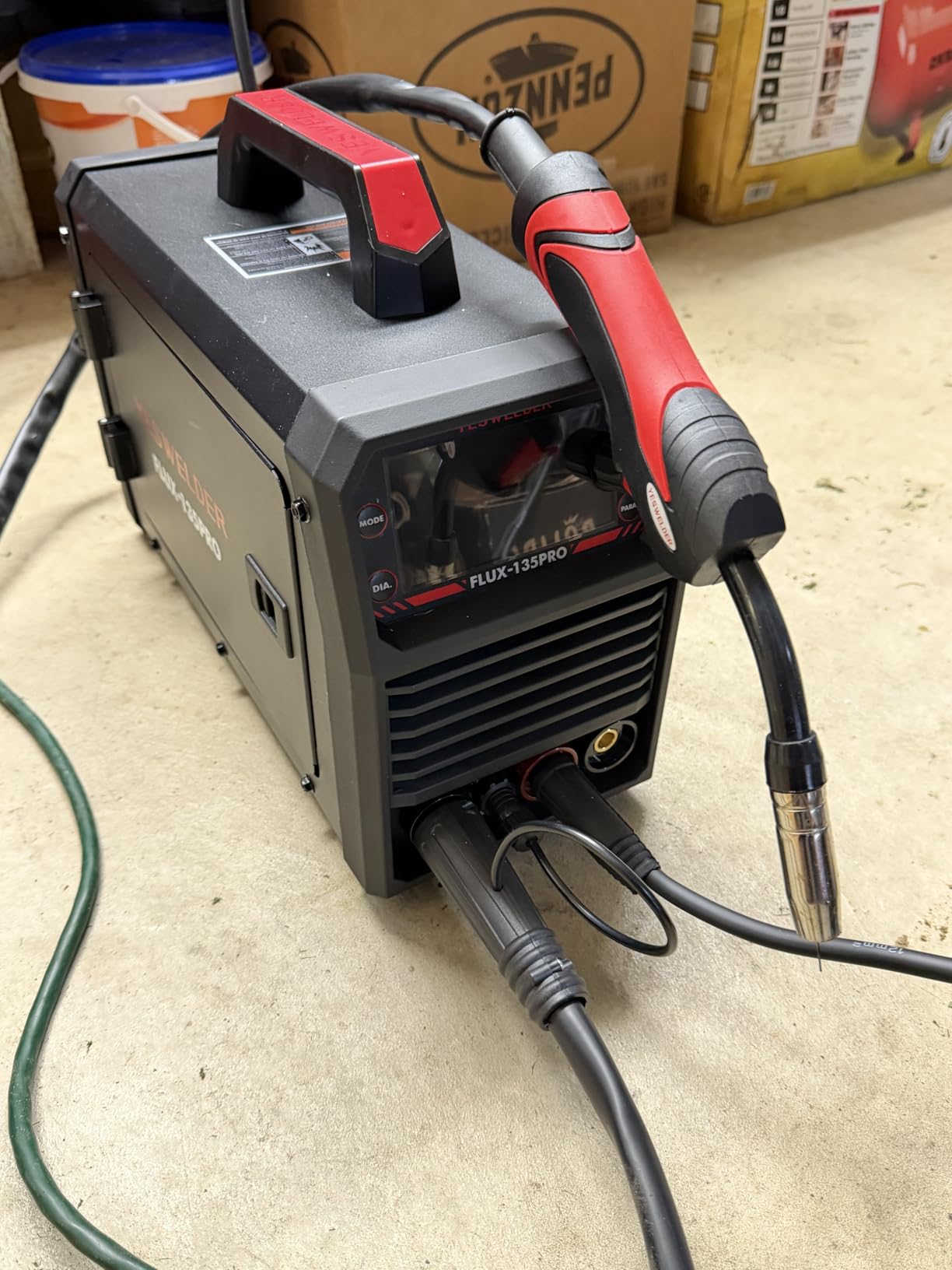 YESWELDER 135A MIG Welder, 110V Flux Core Gasless MIG/Lift TIG/Stick 3-in-1 customer photo 1