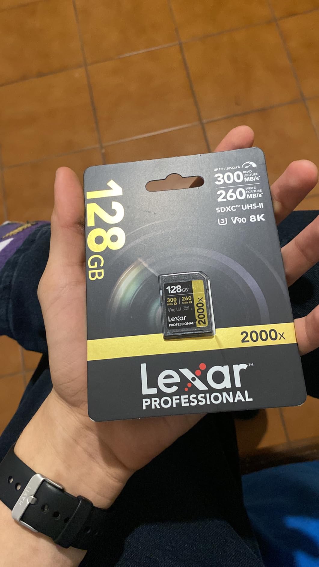 Lexar 128GB 2000x SD Memory Card, 300MB/s Read, V90, U3, UHS-II for 8K Video customer photo 2