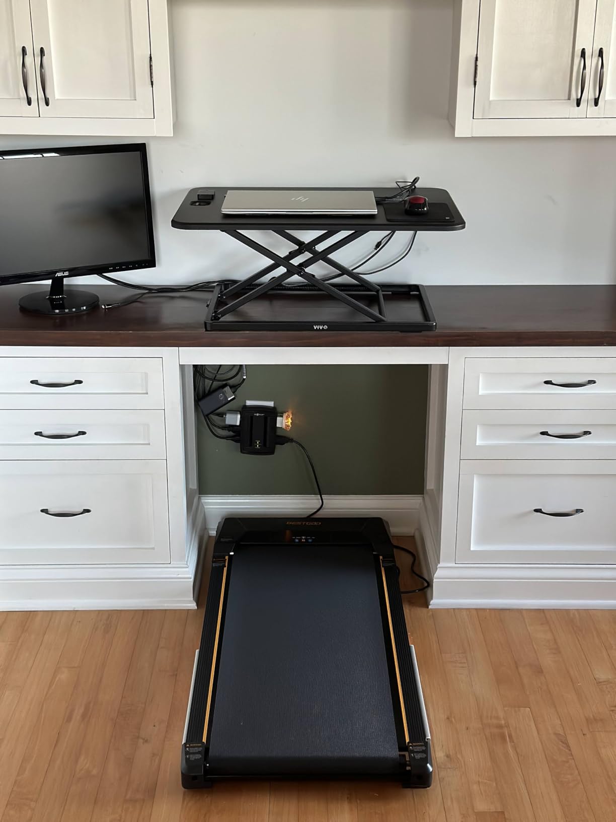 VIVO Ultra-Slim Single Top Height Adjustable Standing Desk Riser, Compact Sit Stand Desktop Converter for Monitor or Laptop, Black, DESK-V001J customer photo 1