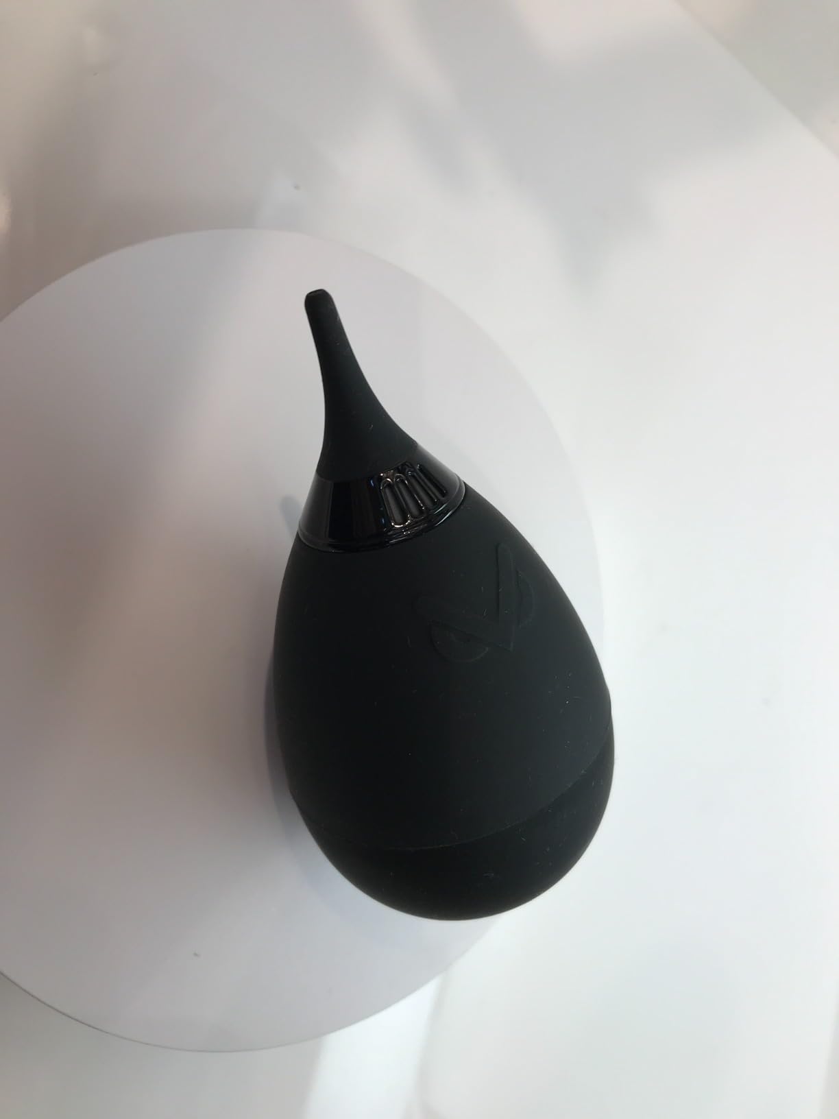 VSGO Camera Air Blower for Lens and Sensor Cleaning, One-Way Air Valve, Tumbler Base customer photo 2