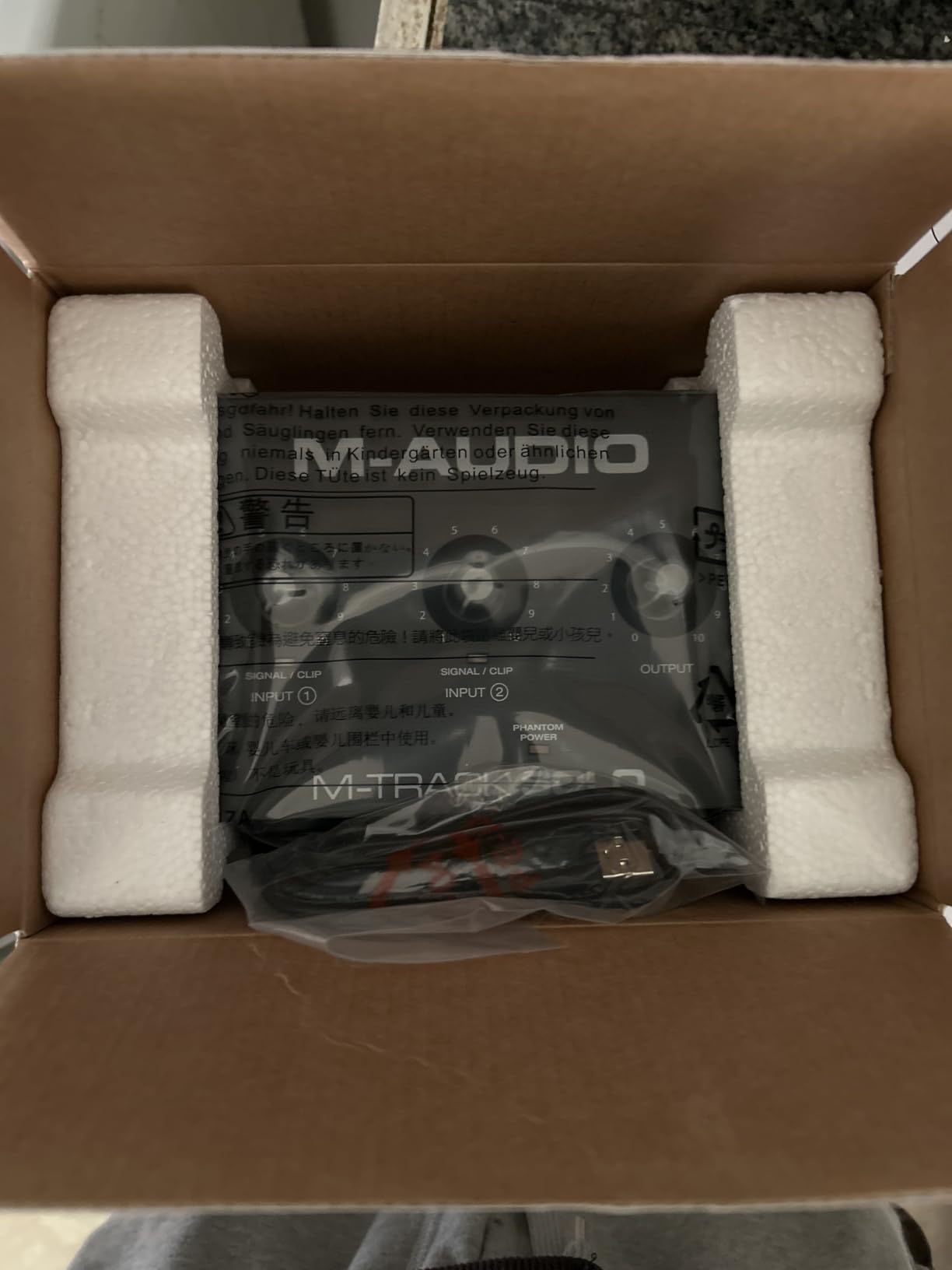 M-Audio M-Track Solo USB Audio Interface | XLR, Line and DI Inputs, Professional Software Suite for Recording, Streaming, and Podcasting customer photo 2