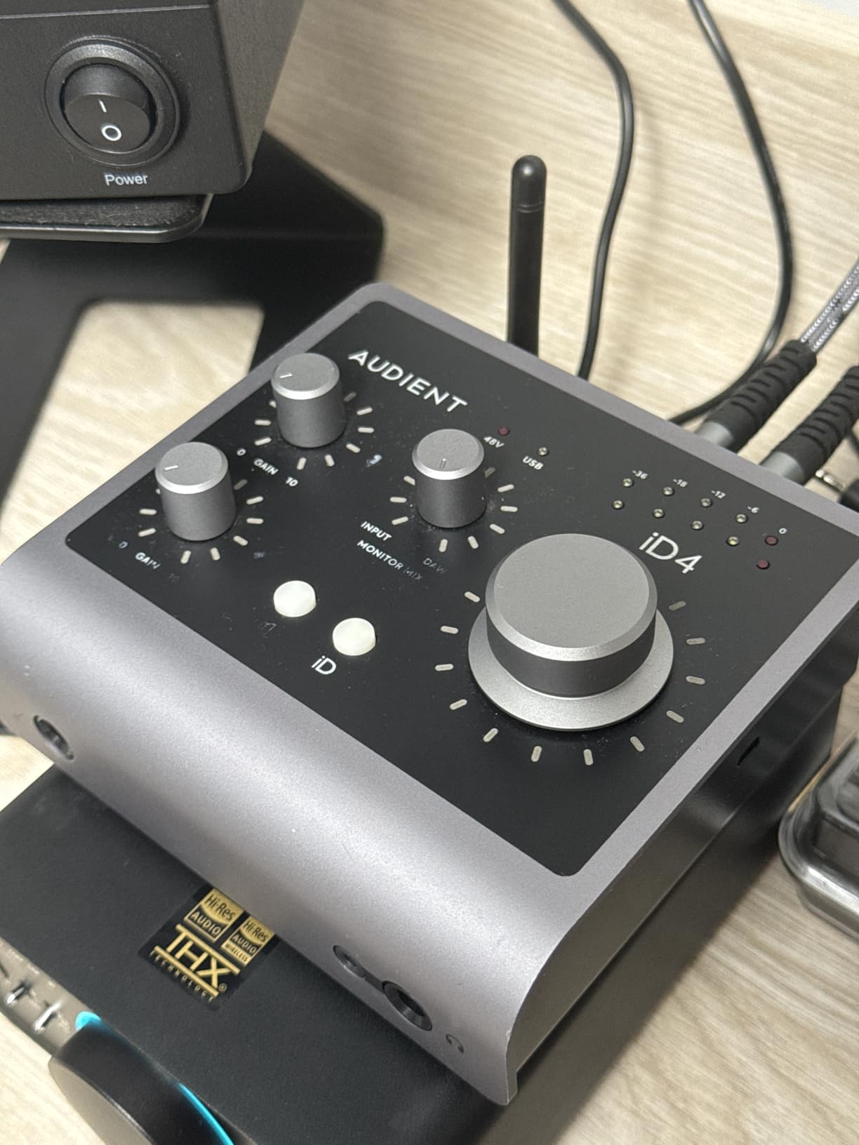 Audient iD4 MKII Audio Interface, Class A Console Microphone Preamp (High Speed USB-C, Monitor Mix and Monitor Panning Function, 2 Headphone Outputs, Mac/PC/iOS Compatible) customer photo 2
