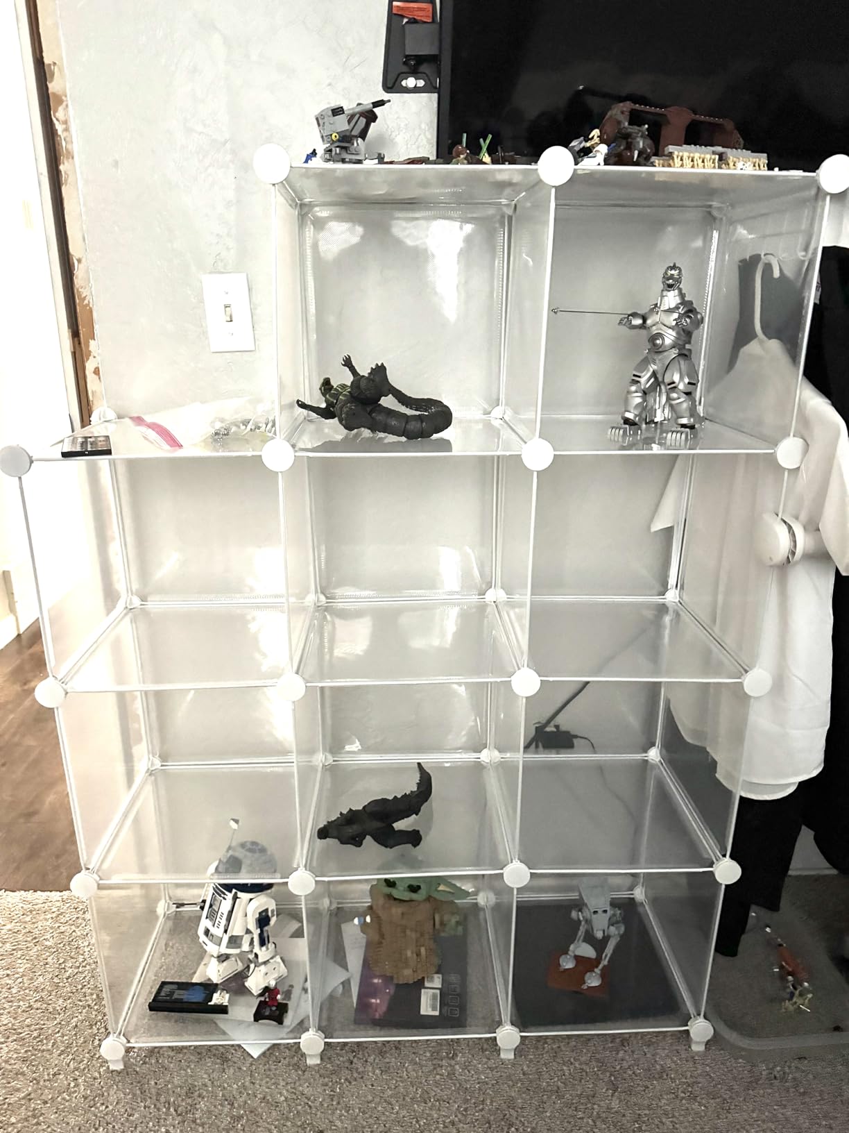 AWTATOS 12 Cube Storage Organizer, Closet Organizer Storage Shelves, DIY Stackable Storage Cubes, Plastic Clothes Shelving, White customer photo 2