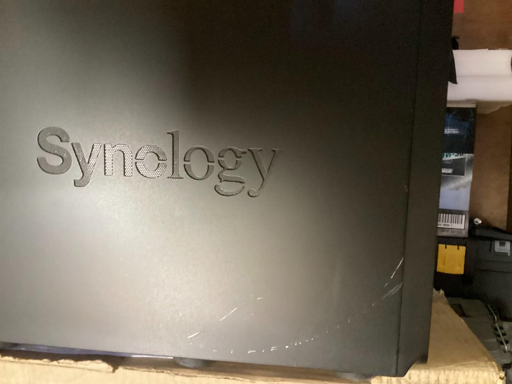 Synology DiskStation 12 Bay DS2422+ Quad Core CPU with 4GB Memory (Diskless), Black customer photo 2