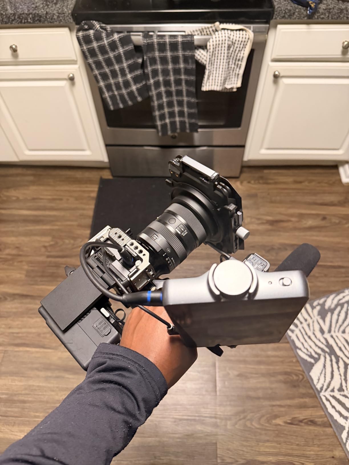 SONY Cinema Line FX30 Super 35 Camera, Gray customer photo 2