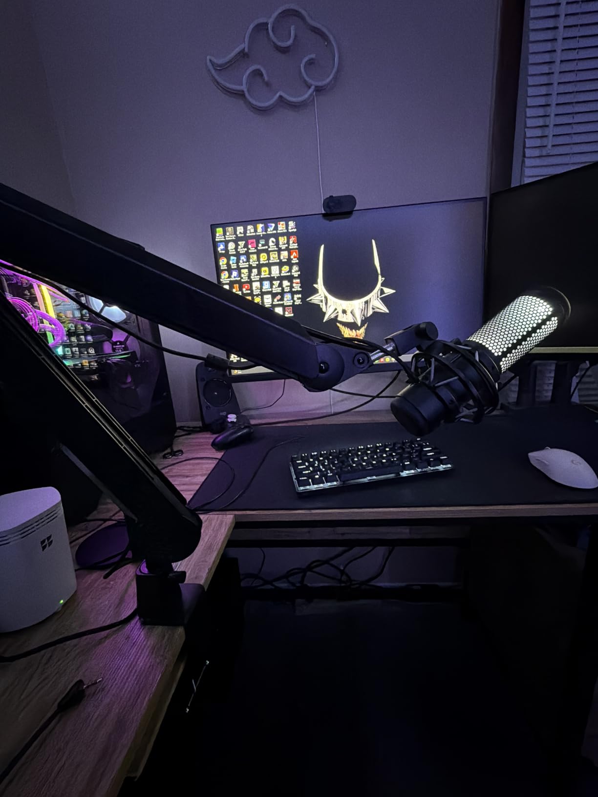 InnoGear Mic Arm Microphone Boom Arm Cable Management for Blue Yeti, Black | Desk Mount, Horizontal Reach 32.3