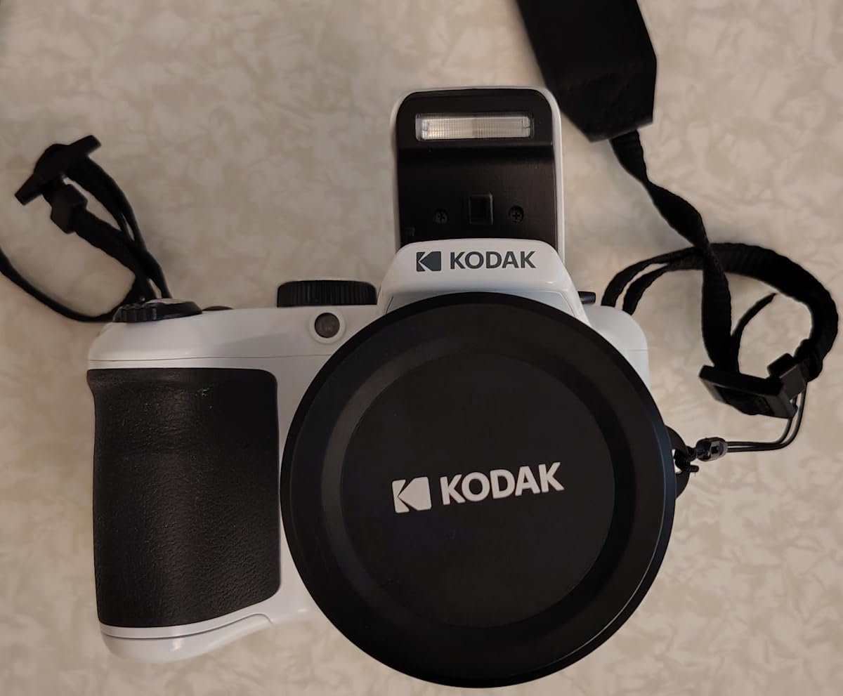 KODAK PIXPRO AZ405 20MP Digital Camera, 40x Optical Zoom, 1080p Full HD Video, 24mm Wide Angle Lens, Bridge Camera customer photo 1