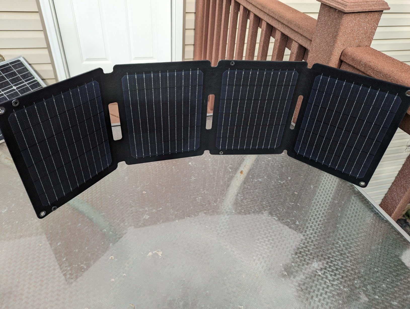 Anker Solix PS30 Solar Panel, 30W Foldable Portable Solar Charger, IP65 Water and Dust Resistance, Ultra-Fast Charging, Charges 2 Devices at Once, for Camping, Hiking, and Outdoor Activities. customer photo 2