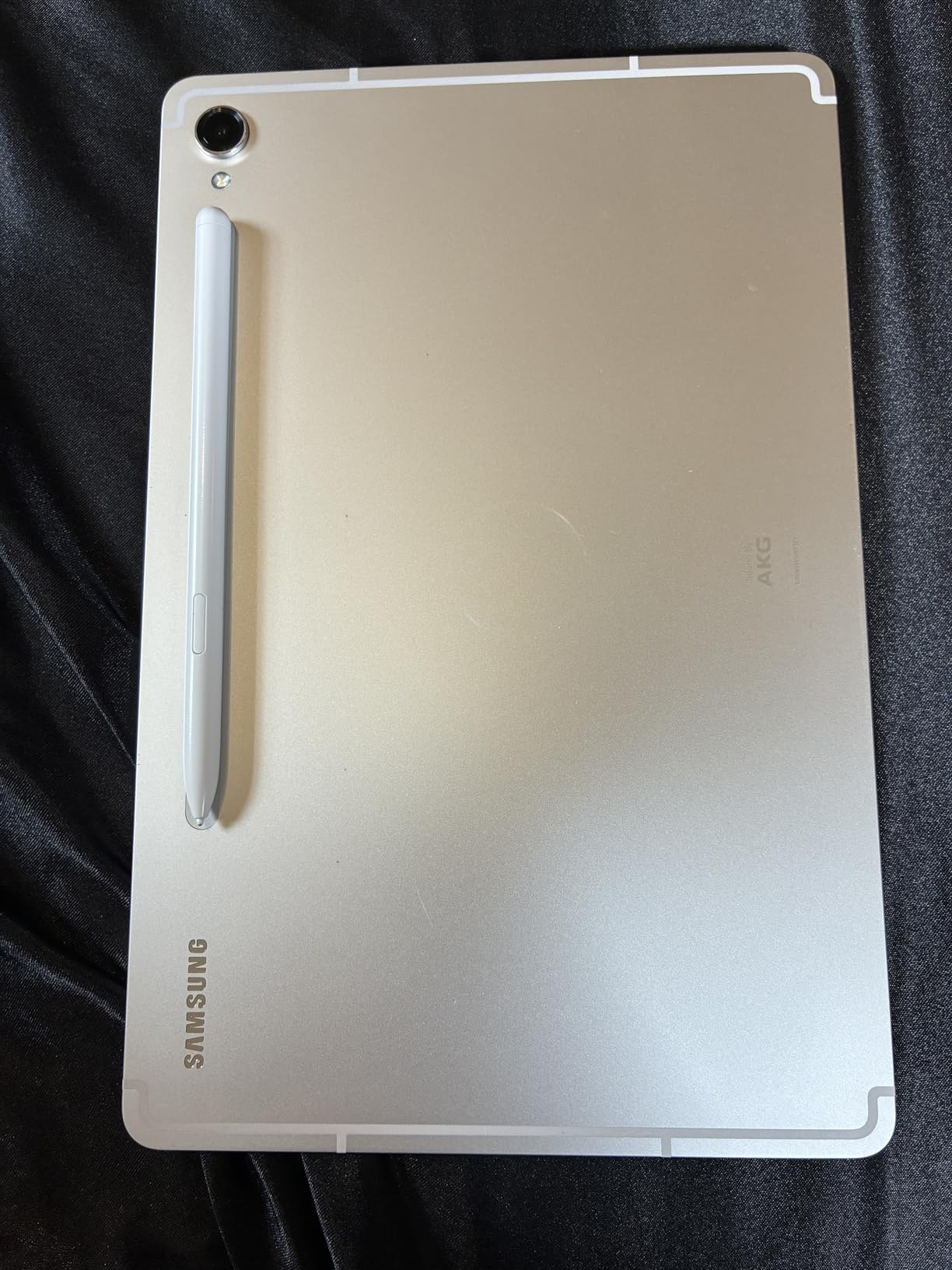 Samsung Galaxy Tab S9 11” 256GB WiFi 7 Android AI Tablet, Snapdragon 8 Gen 2 Processor, AMOLED Screen, Durable Design, S Pen Included, Long Battery Life, Auto Focus Camera, US Version, 2023, Graphite customer photo 1