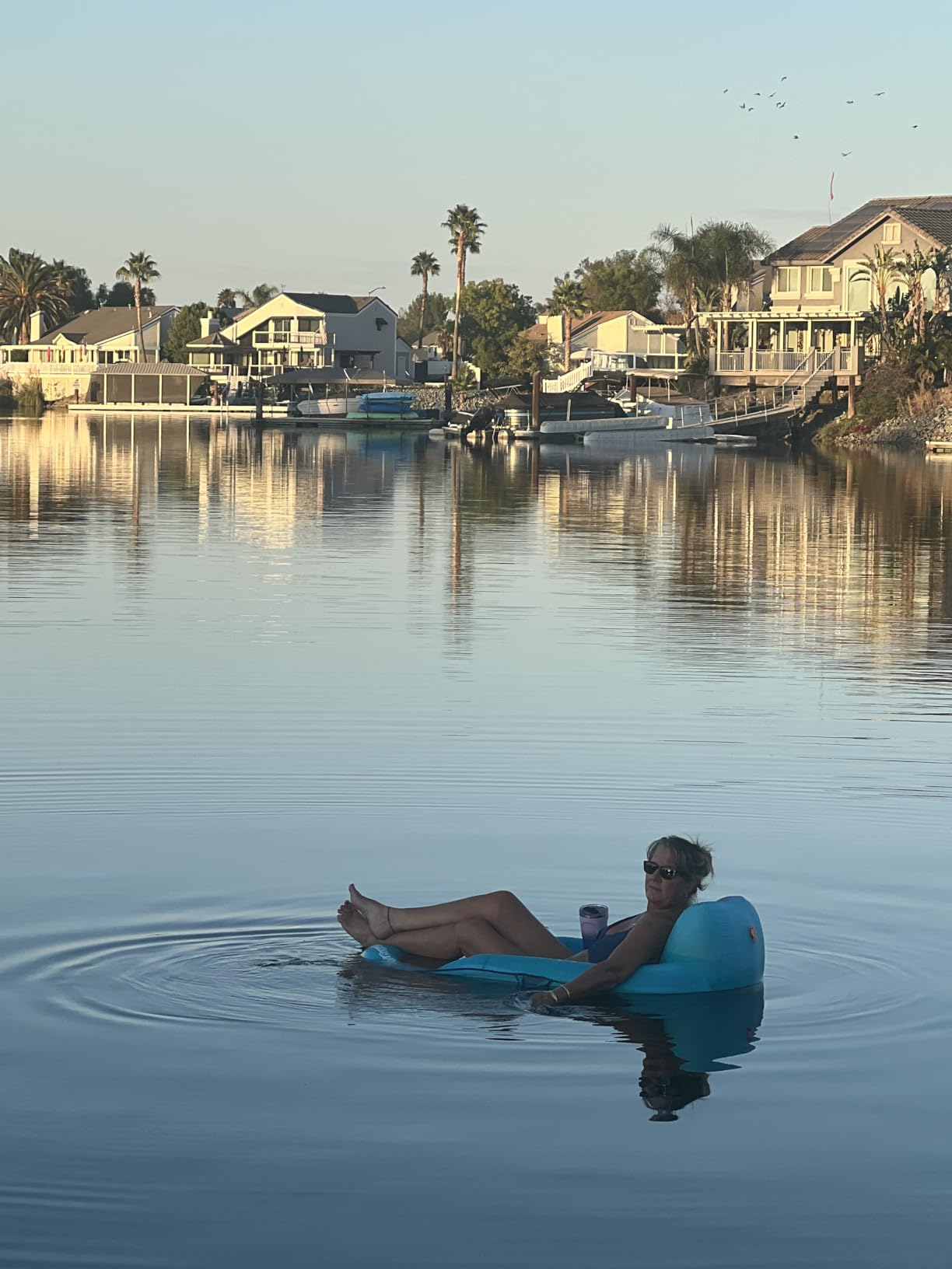 SwimWays Spring Float Recliner, Fast-Inflating Adult Pool Lounger; Ages 15+ customer photo 1