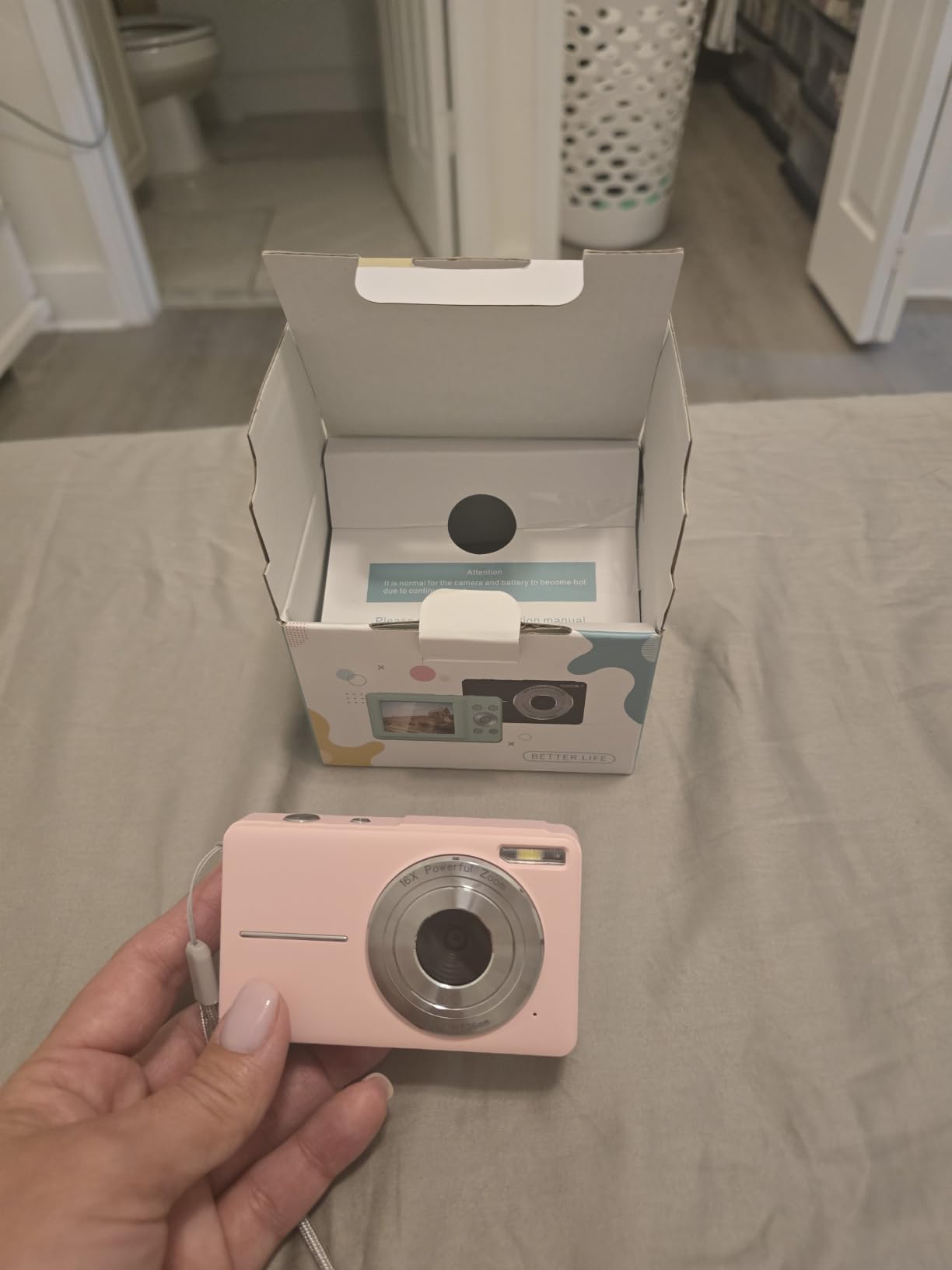 Digital Camera FHD 1080P, Camkory Point and Shoot Digital Cameras with 16X Zoom Anti Shake, 32GB Card, Compact Small Camera for Boys Girls Kids, Purple customer photo 2