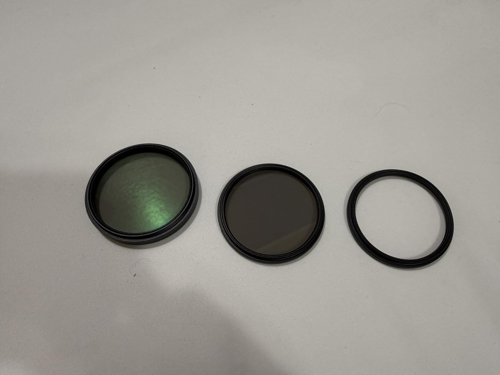 NEEWER 49mm UV/CPL/ND Lens Filter Kit with Hard Shell Storage Case, Multicoated Optical Glass & Aluminum Alloy Frame, UV + Circular Polarizer (CPL) + Neutral Density (ND4) Filter for Camera Lens customer photo 1
