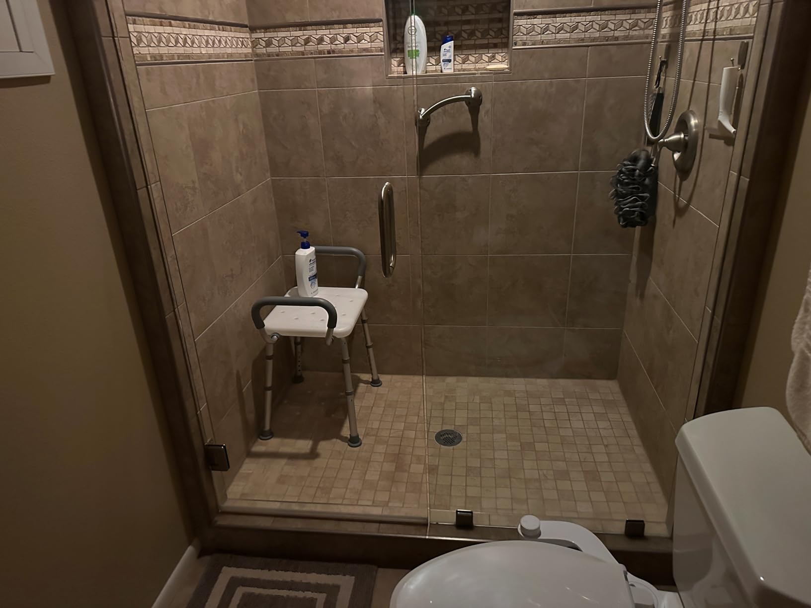 HOMLAND Shower Chair for Inside Shower with Padded Armrests and Back customer photo 1