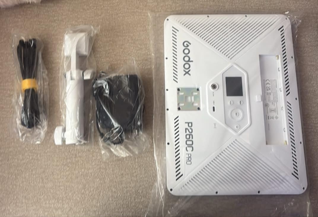 Godox P260C Pro LED Video Panel Light, 45W Bi-Color 2800K-6500K with NFC Automatic Pairing and APP Control customer photo 2