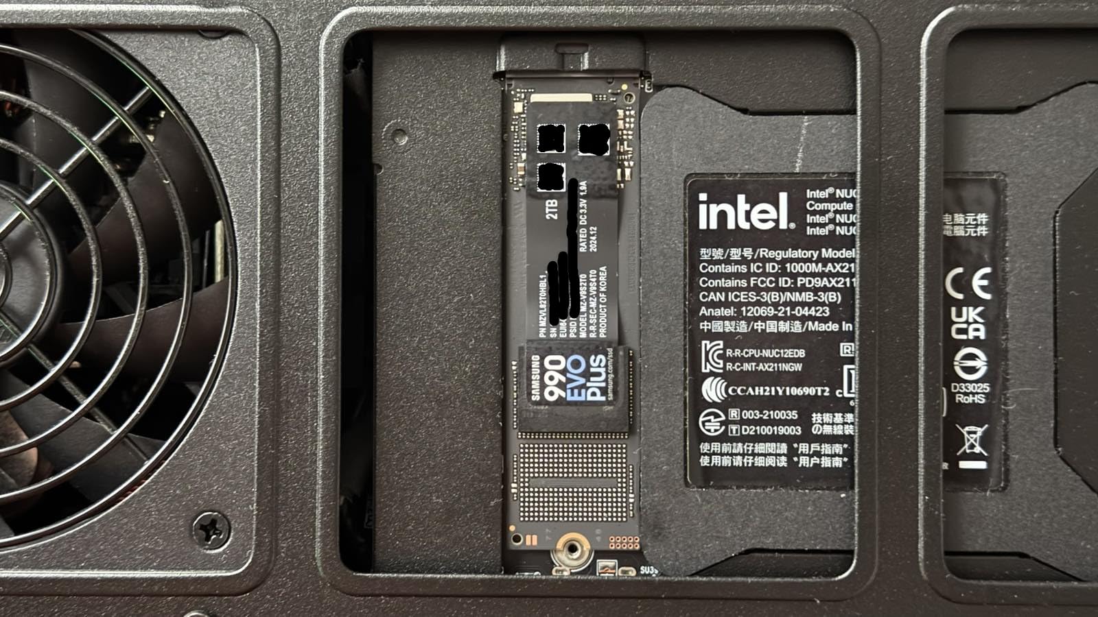 Samsung SSD 990 EVO Plus 1TB, PCIe Gen 4x4 | 5x2 M.2 2280, Up to 7,150 MB/s customer photo 1