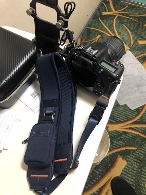 K&F CONCEPT Camera Neck Strap | Soft Neoprene, Adjustable Shoulder Belt, Zipped Pocket, Compatible with Sony/Canon/Nikon/Fuji customer photo 1