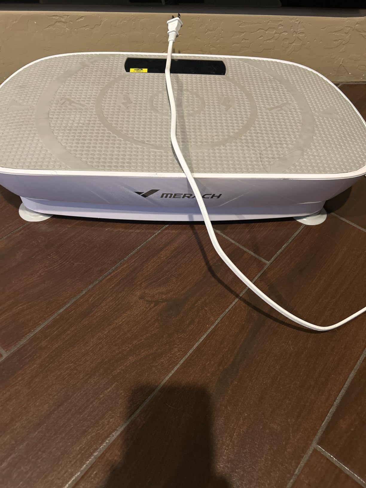 MERACH CV30 Pro Curved Vibration Plate Exercise Machine, Powerful & Quiet customer photo 2