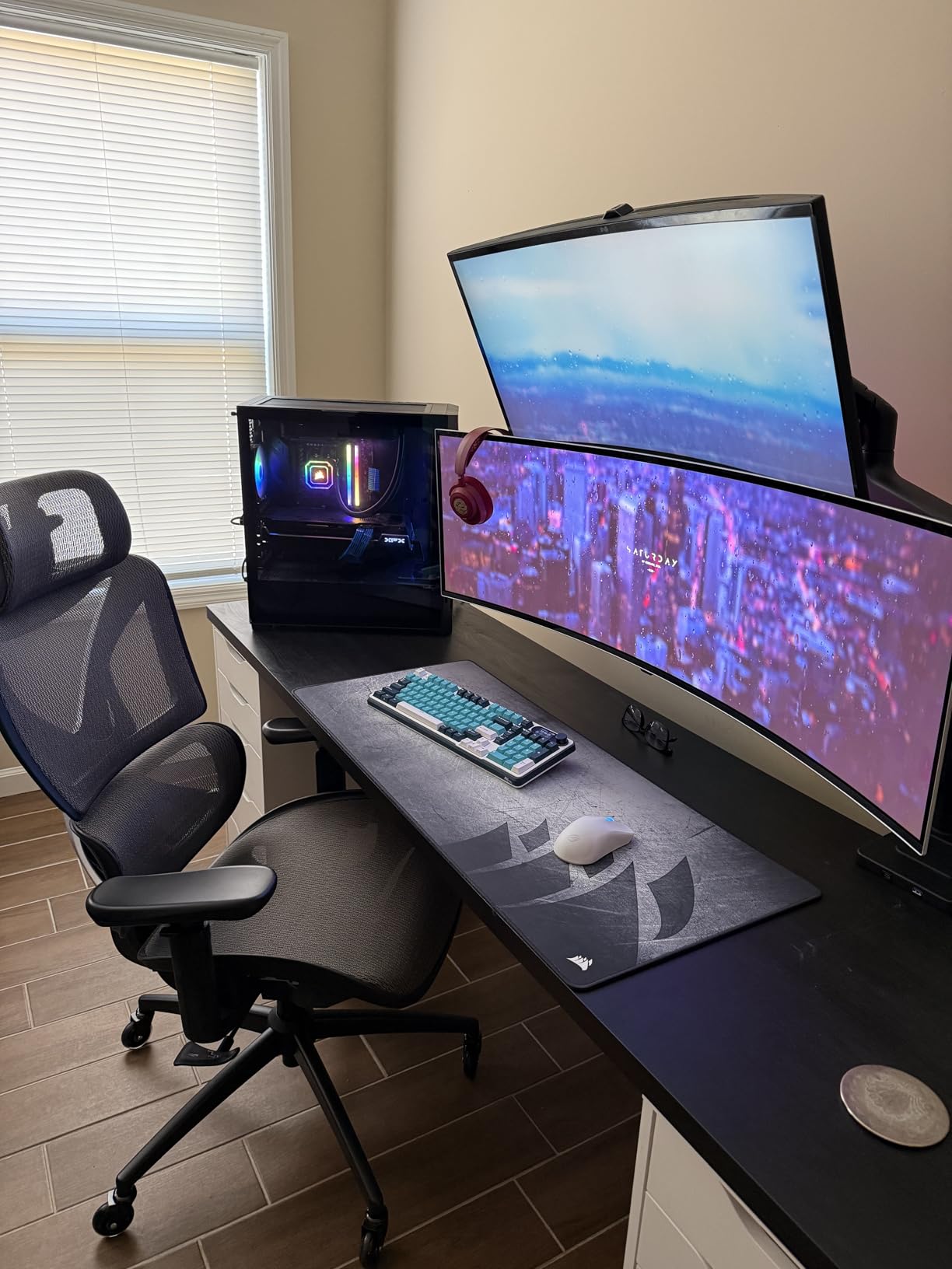 monTEK Dual Monitor Arm, Vertical Stackable 57