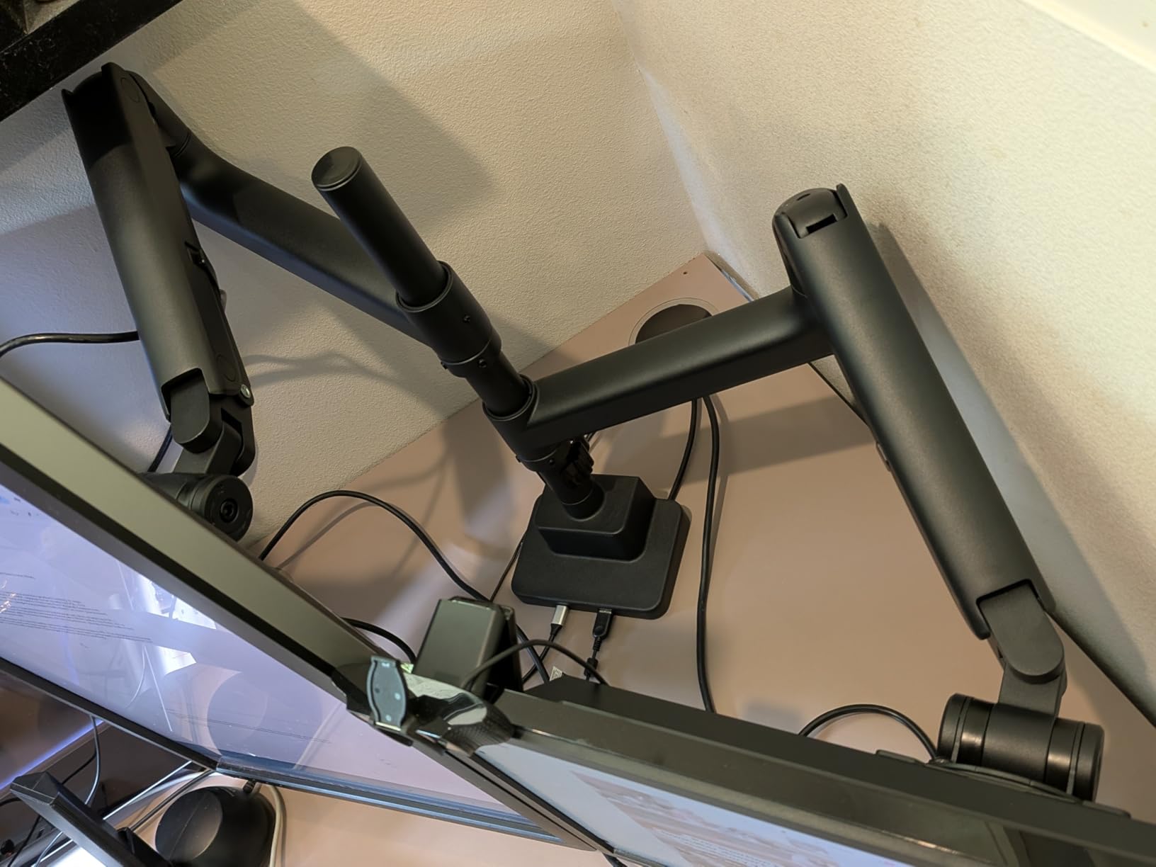 monTEK Dual Monitor Arm, Vertical Stackable 57