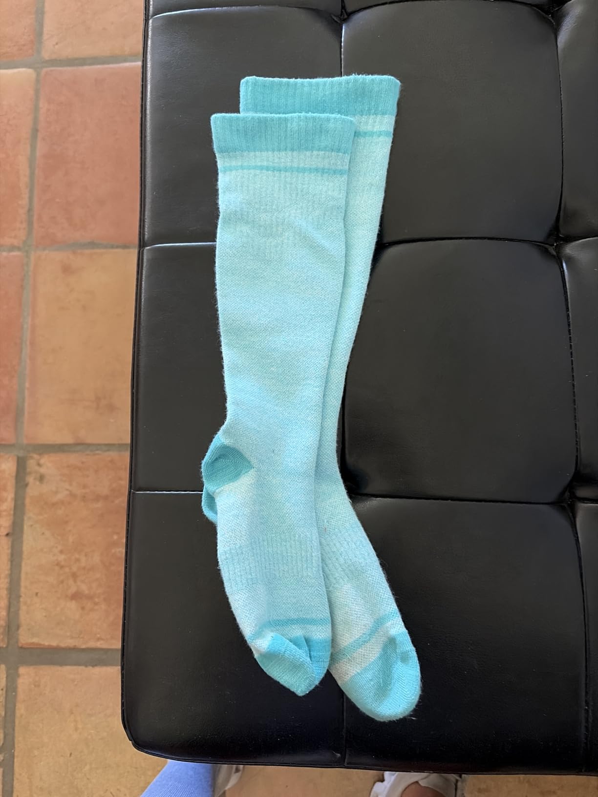 Compression Socks Women & Men 15-20 mmHg for Flying customer photo 1