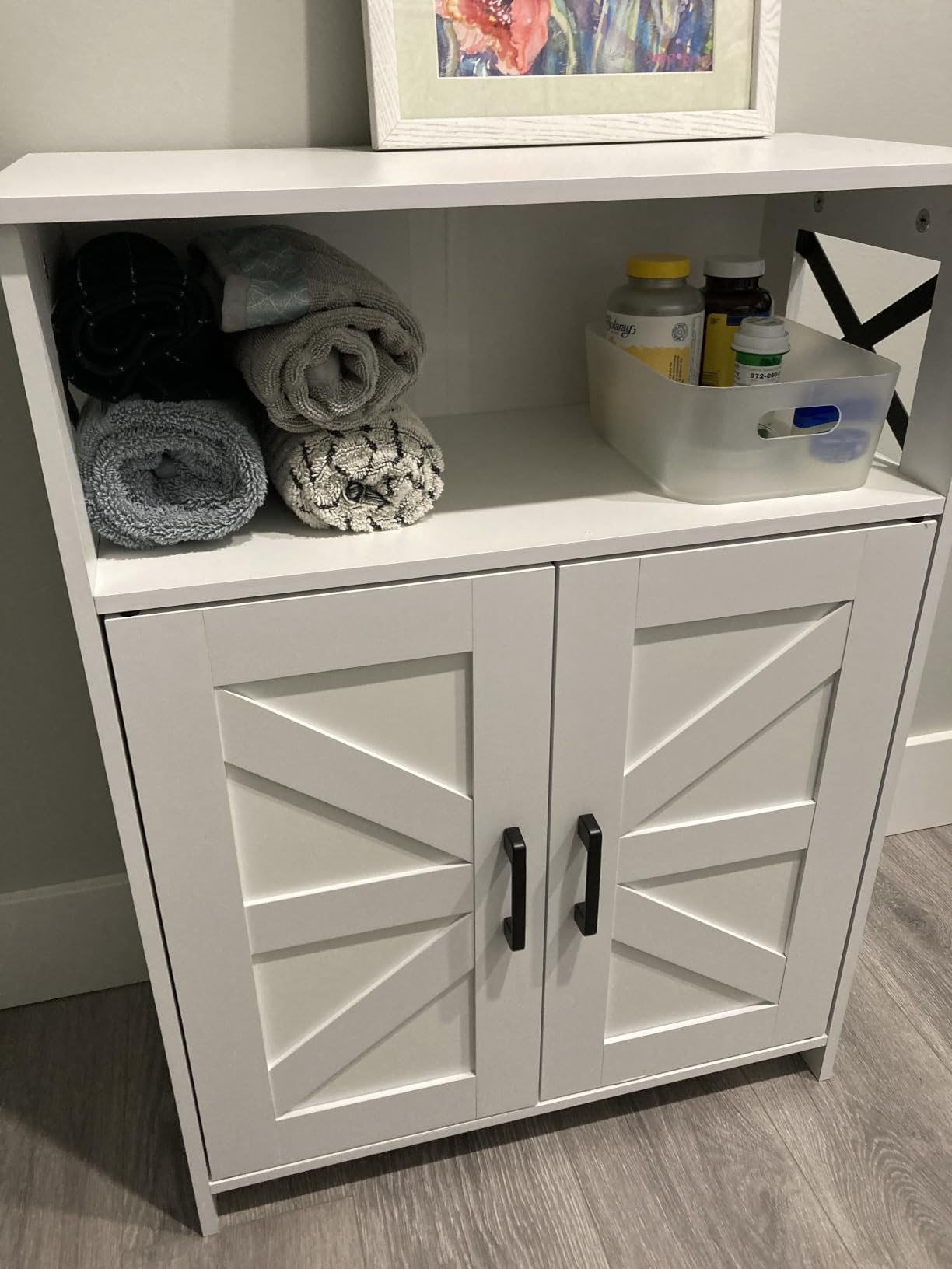 Homhedy Farmhouse Bathroom Storage Cabinet with Doors, Small Floor Cabinet, Toilet Paper Cabinet with Adjustable Shelf, Freestanding Storage Cabinet for Kitchen/Laundry/Living Room, 24