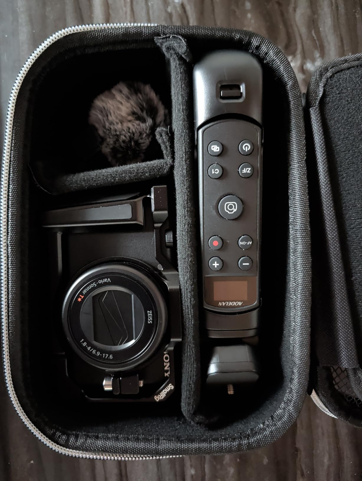 Casmilee Camera Case for Canon G7X Mark III III II SX740, Sony ZV-1 ZV-1F ZV-1II, Protective Travel Storage Bag with Padded Interior for Content Creators, Extra Pockets for Batteries Tripod Microphone customer photo 2