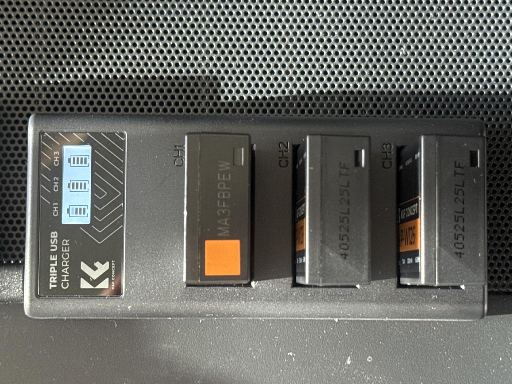 K&F CONCEPT 3-Pack NP-W126 Battery and Upgraded 3-Slot NP-W126S XT30III Battery Charger Compatible with Fujifilm X100vi, X100V, XM5, XE5, XT30II, XT30, X Half, XS10, XT20, XE4, A5 Cameras customer photo 1