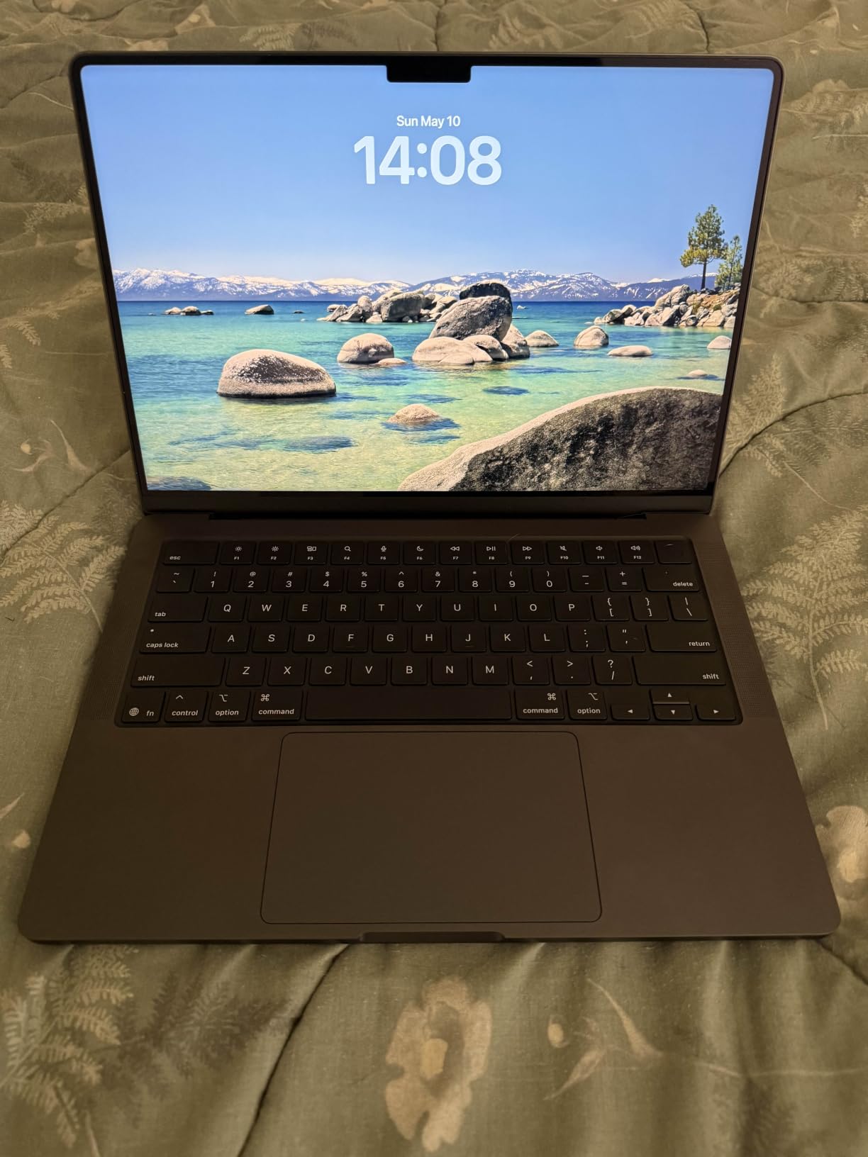 Apple 2025 MacBook Pro Laptop with Apple M5 chip with 10-core CPU and 10-core GPU: Built for AI, 14.2-inch Liquid Retina XDR Display, 16GB Unified Memory, 1TB SSD Storage; Silver customer photo 2