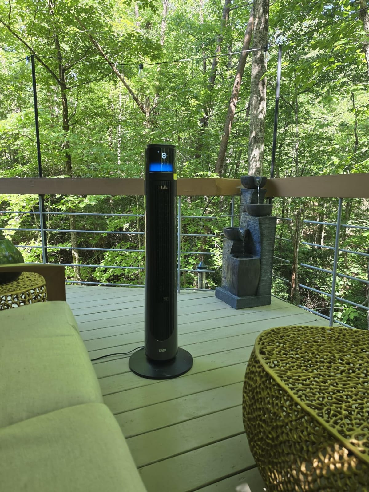 DREO TurboCool Outdoor Misting Fan 711AS, 33 ft/s High Velocity, 20dB Quiet customer photo 2