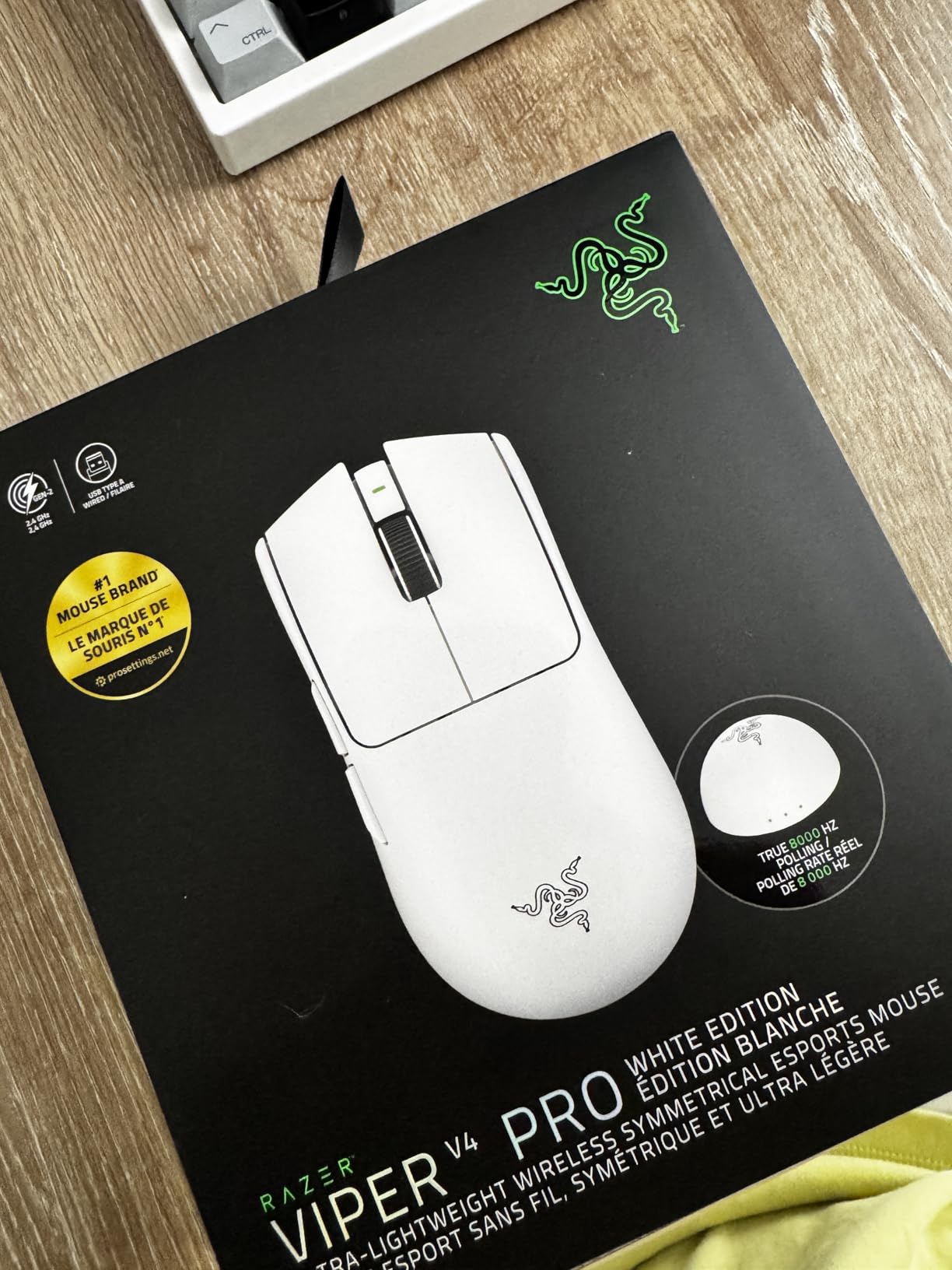 Razer Viper V4 Pro Wireless Esports Gaming Mouse, 49g, 180Hr Battery, Black | Ultra Lightweight, 50K DPI Optical Sensor, 8K Polling, Gen-4 Optical Switches, USB-C Charging customer photo 2