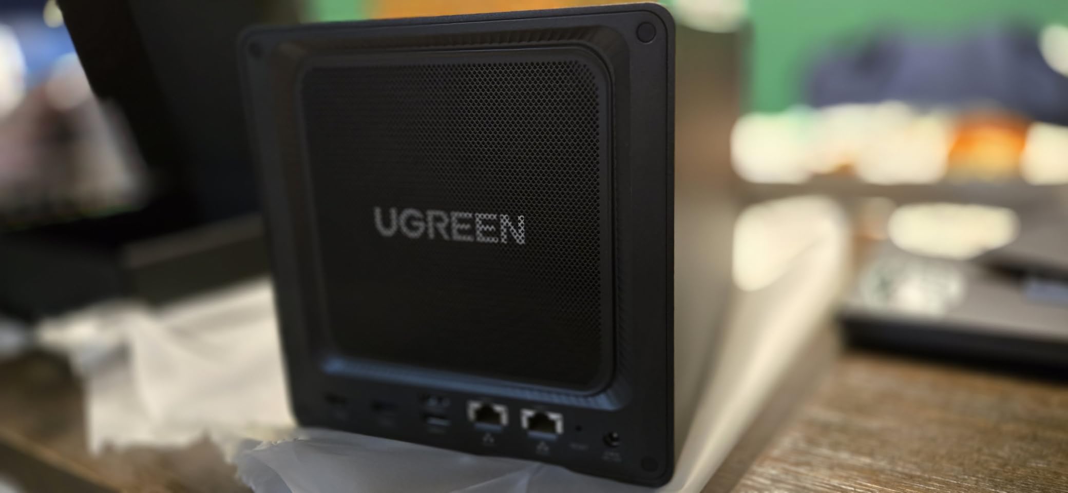 UGREEN NAS DXP4800 GT 4-Bay Desktop NAS, AMD R2514 CPU, 8GB DDR4 RAM | 2x 10GbE, 2X M.2 NVMe Slots, 4K HDMI Ideal for Smart Home Enthusiasts, Office Teams,Network Attached Storage (Diskless) customer photo 2