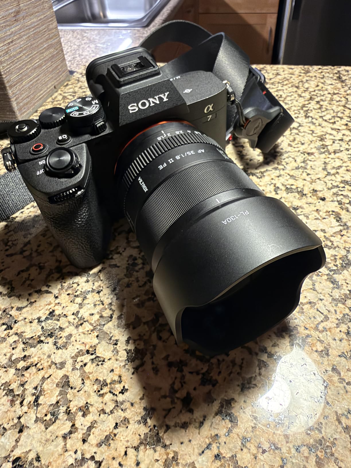 VILTROX 35mm F1.8 FE Auto Focus Portrait Lens for Sony Full Frame customer photo 1