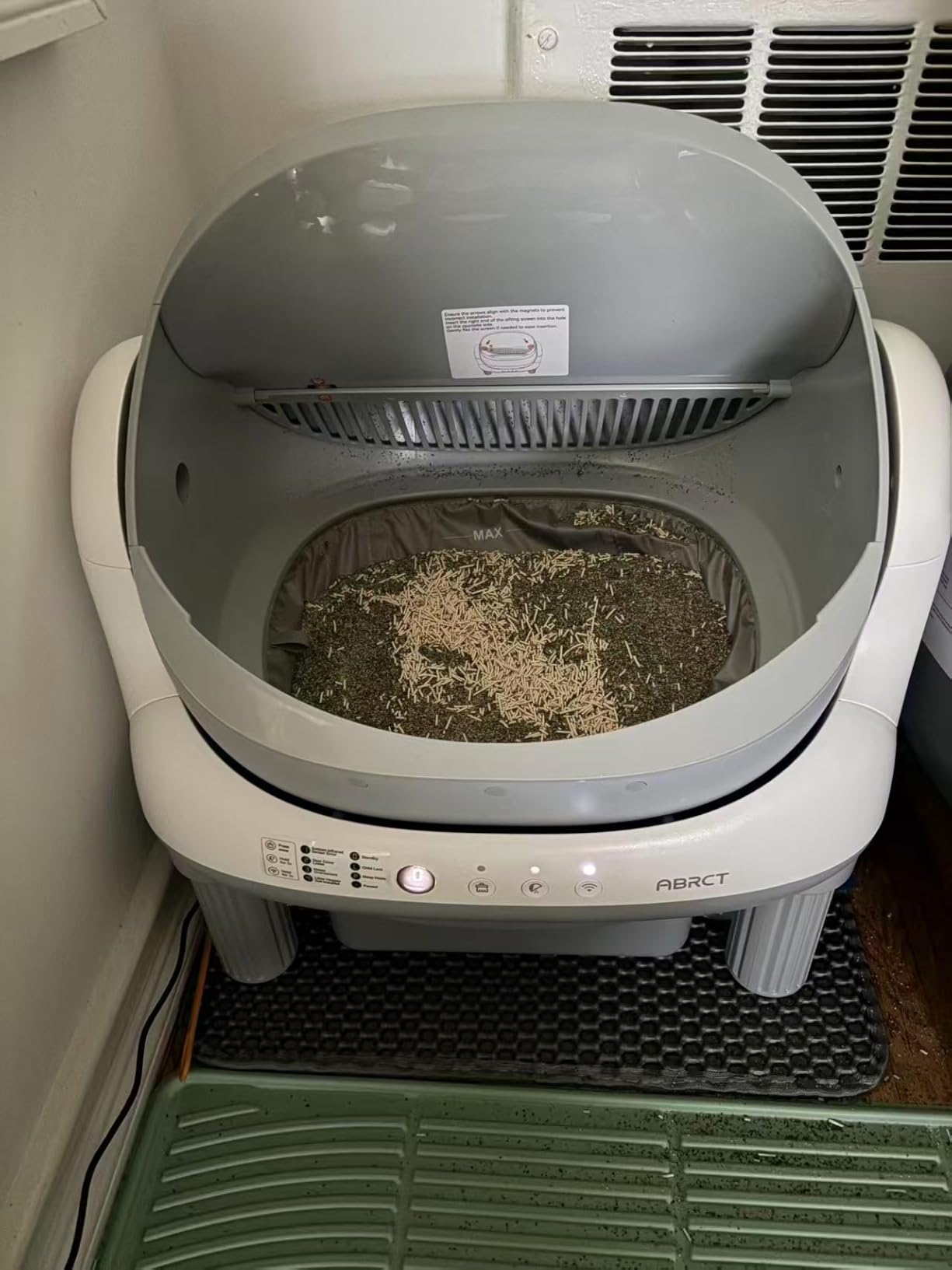 ABRCT Open Top L1 Self Cleaning Litter Box, Electronic Hands-Free, Smart Robot, Automatic Cleaning Litter Box - App Control & Safe Anti-Pinch, with Safety Sensors & Liner for Small & Medium-Sized Cats, White customer photo 2