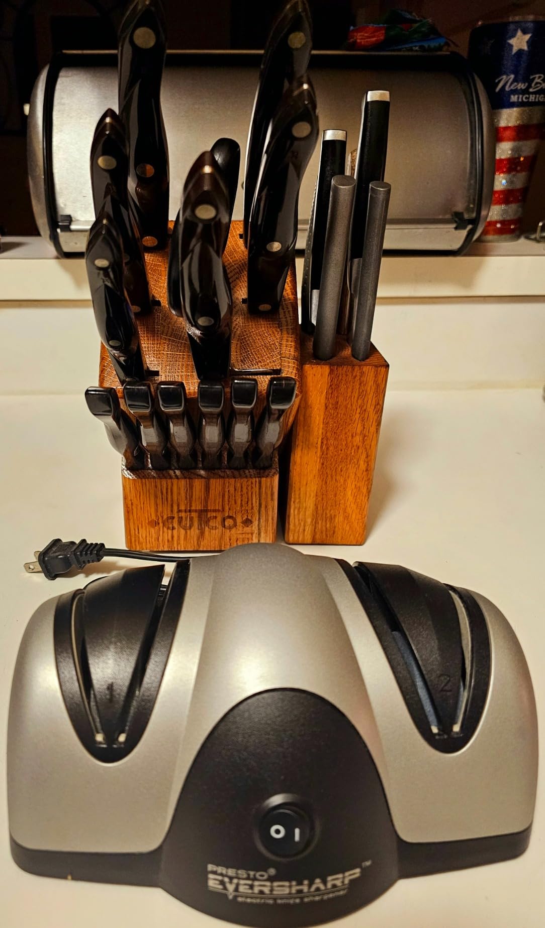 Presto 08800 EverSharp Electric Knife Sharpener customer photo 2