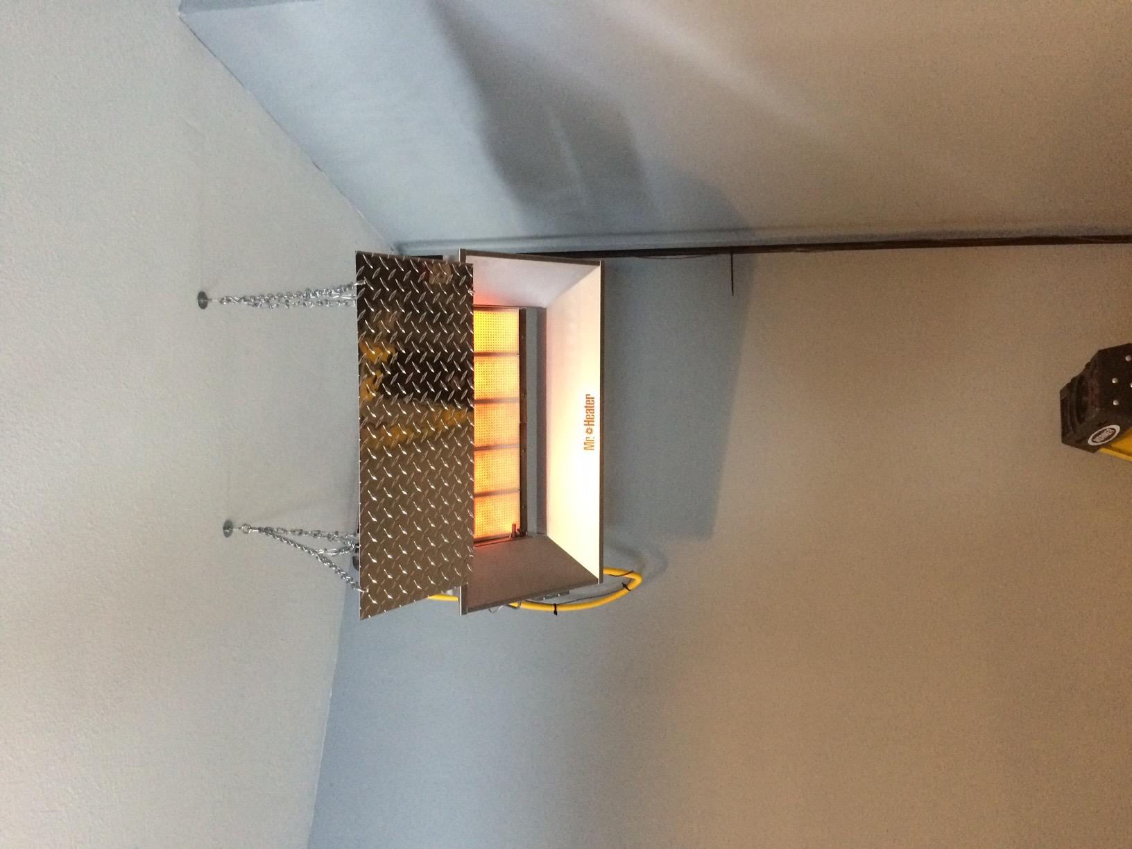Mr. Heater 40,000 BTU Garage/Workshop Radiant Propane Heater customer photo 1