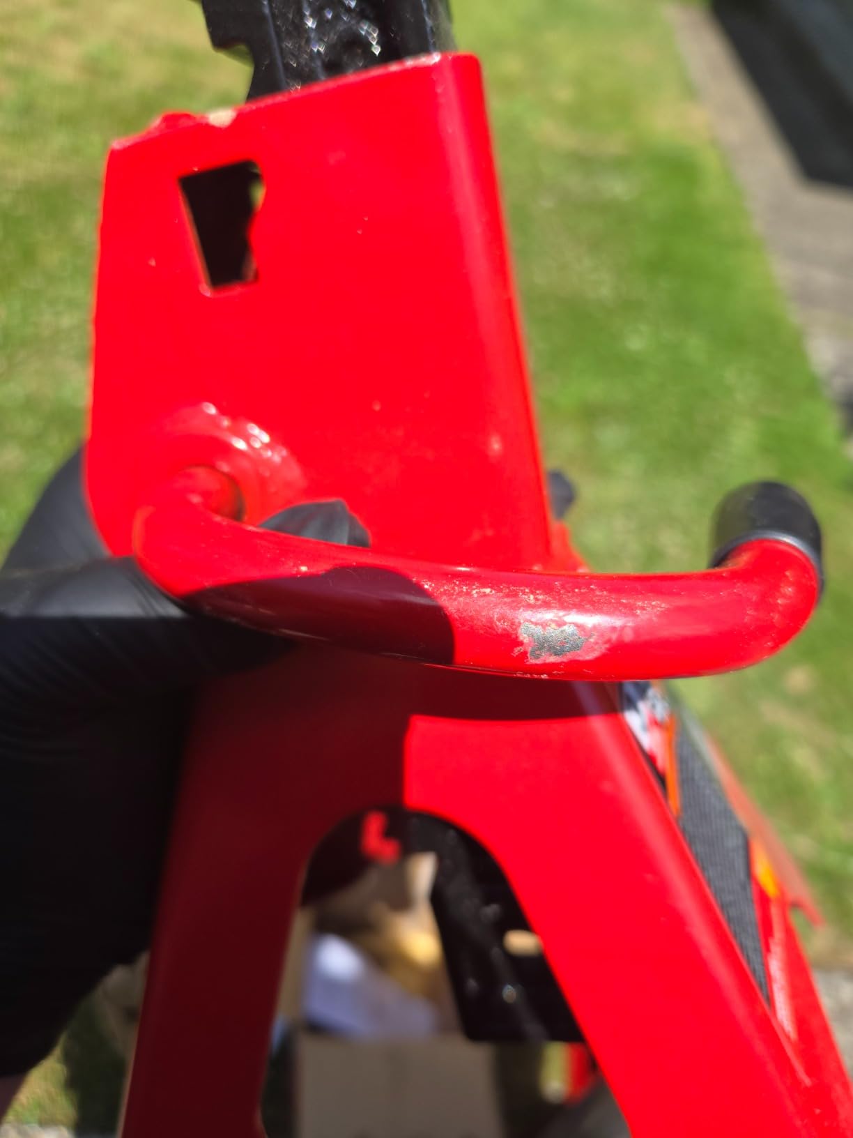 BIG RED T43002A Torin Steel Jack Stands: Double Locking, 3 Ton (6,000 lb) Capacity, Red, 1 Pair customer photo 1